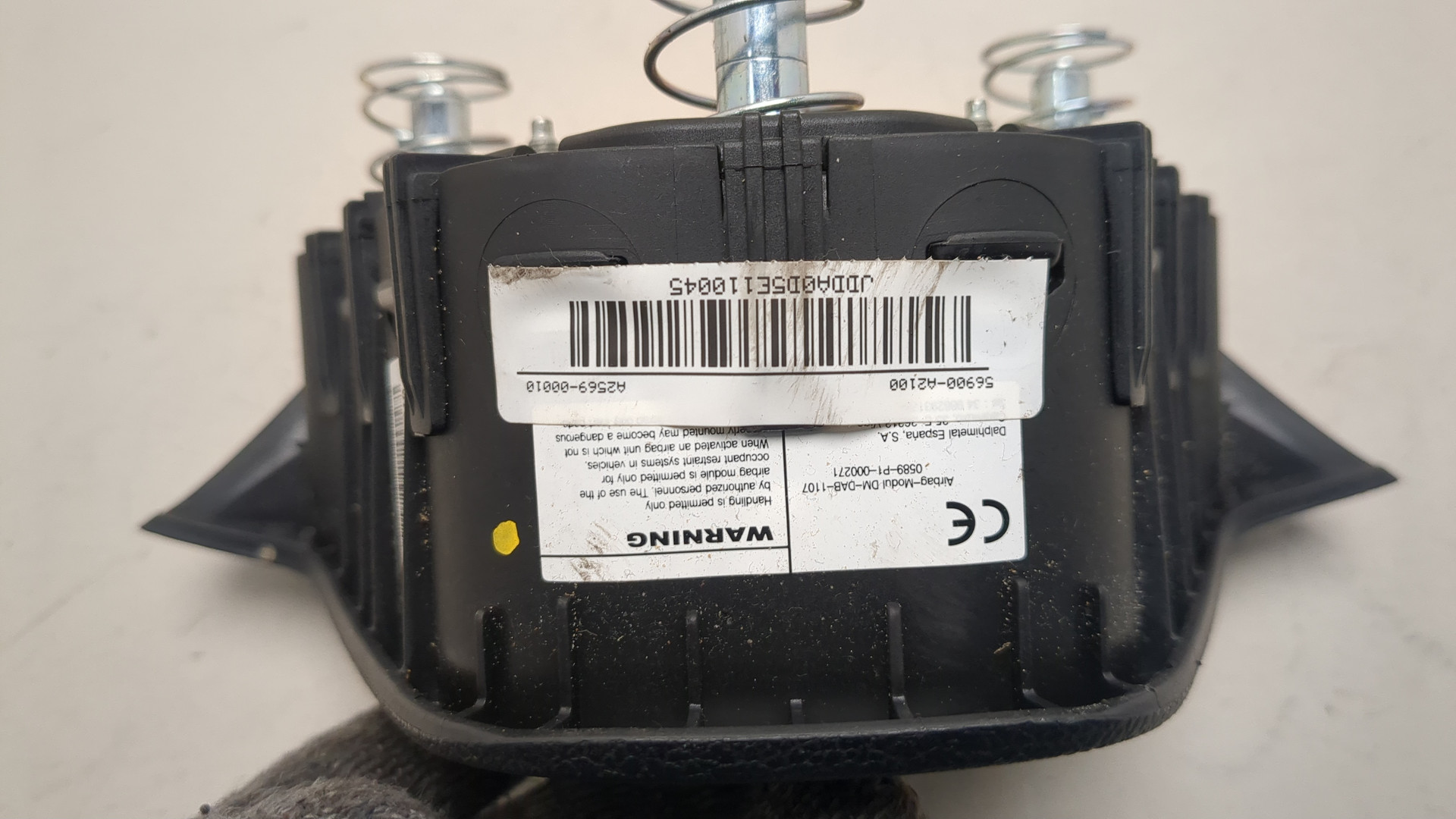 Подушка безопасности в рулевое колесо