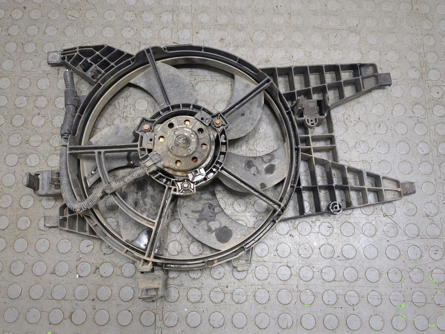 Вентилятор радиатора