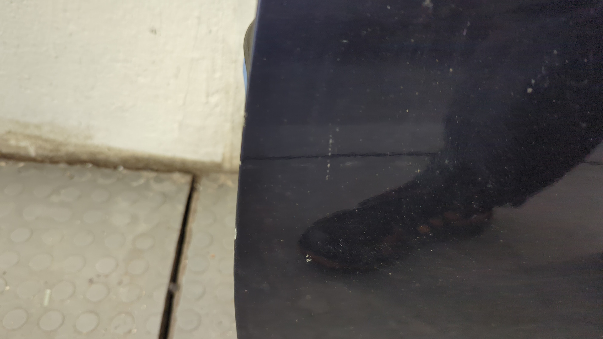 Дверь передняя левая