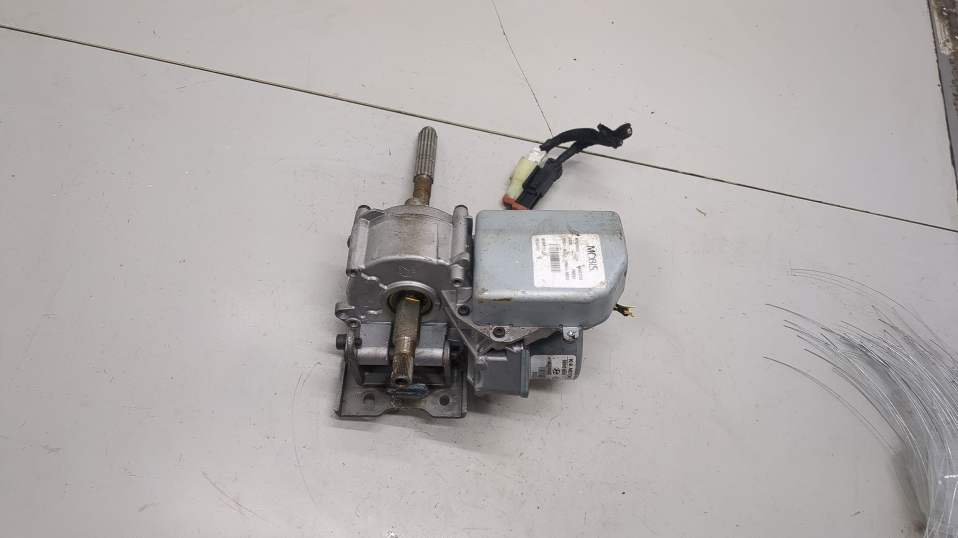 Серводвигатель рулевой рейки