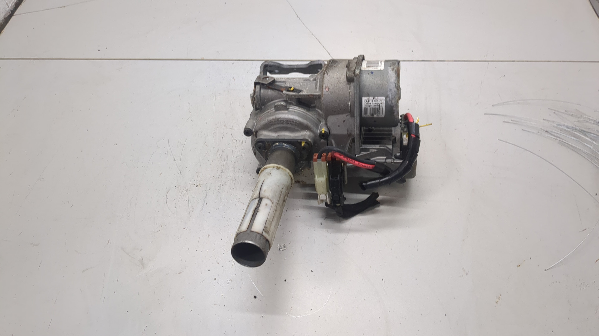 Серводвигатель рулевой рейки