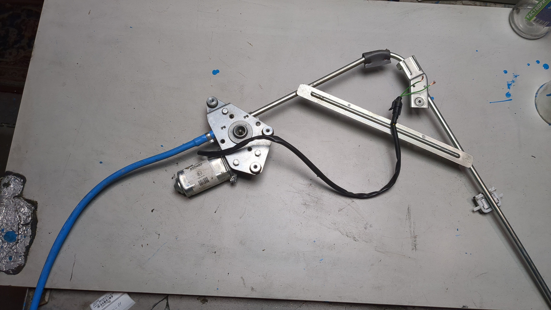 Стеклоподъемник электр. передний левый