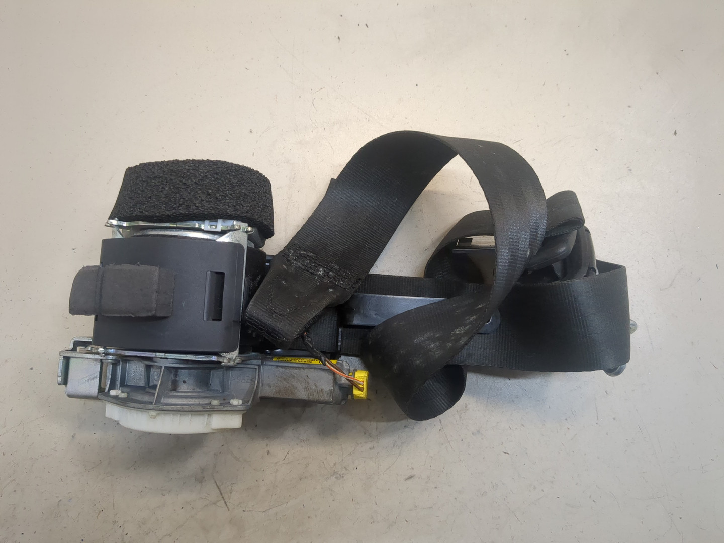 Ремень безопасности