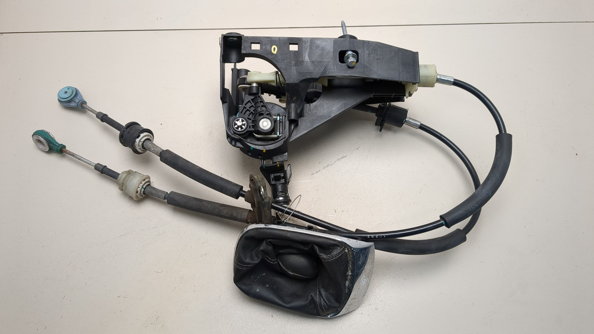 Кулиса МКПП / АКПП