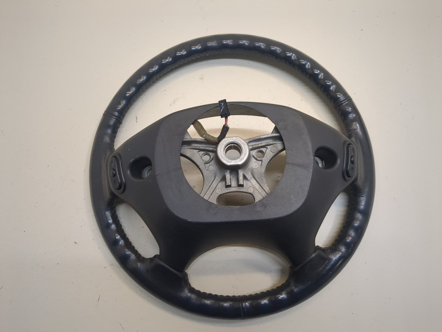 Рулевое колесо (руль)