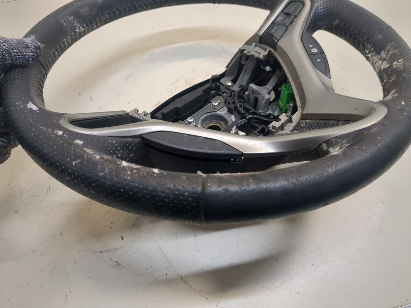 Рулевое колесо (руль)