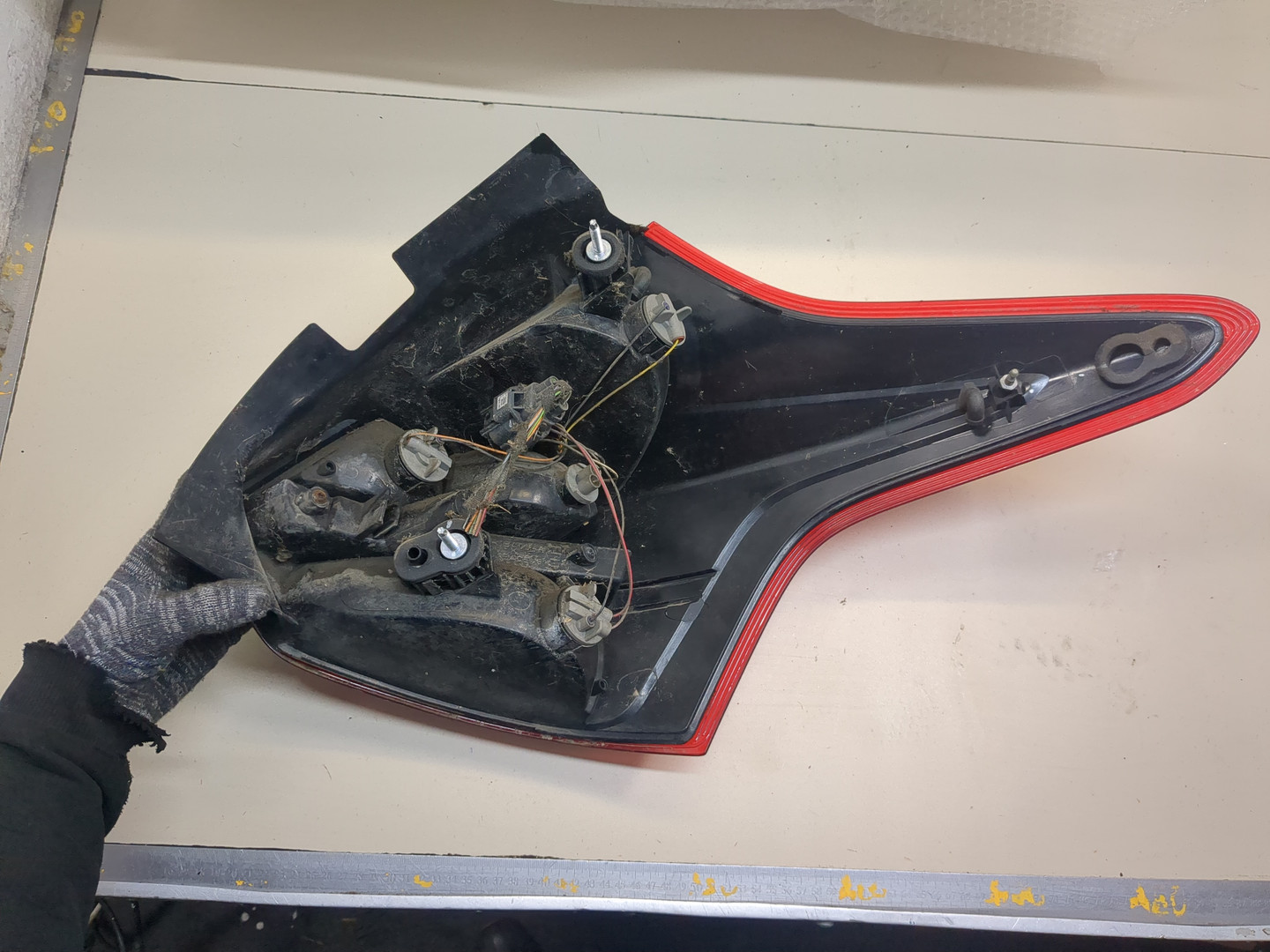 Фонарь задний левый