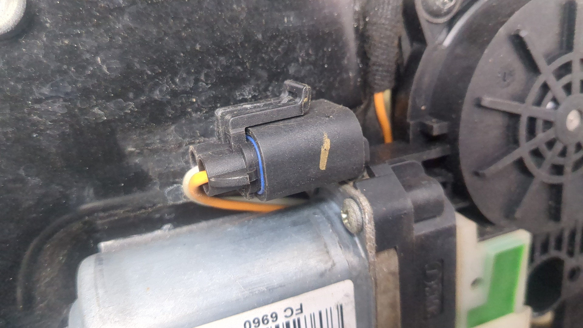 Стеклоподъемник электр. передний правый