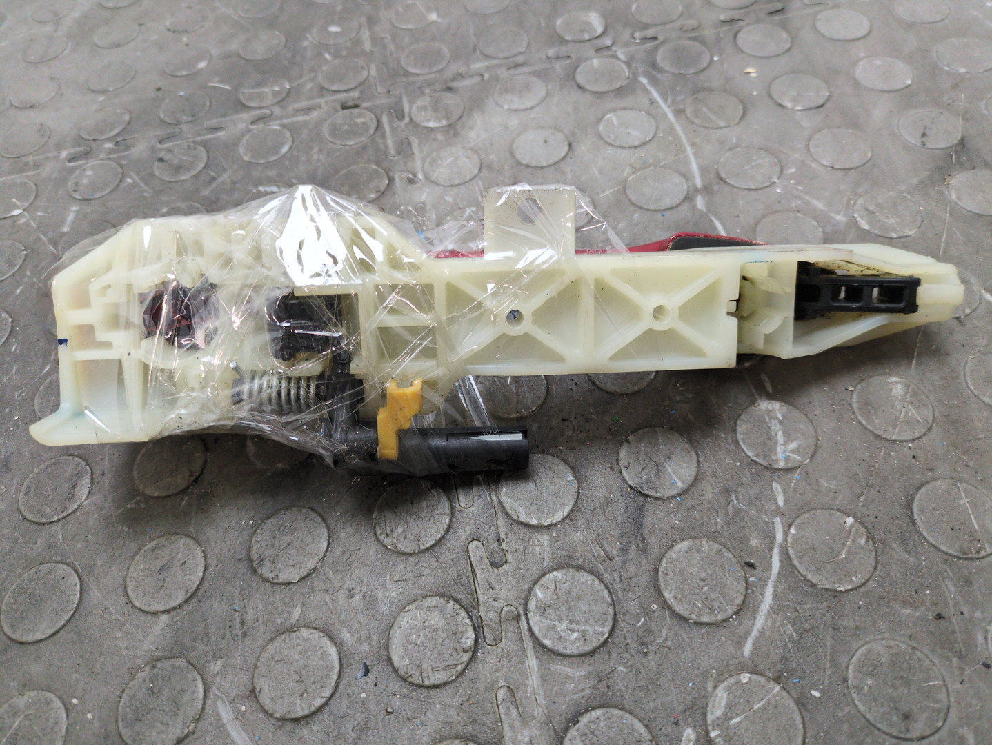 Ручка двери наружная