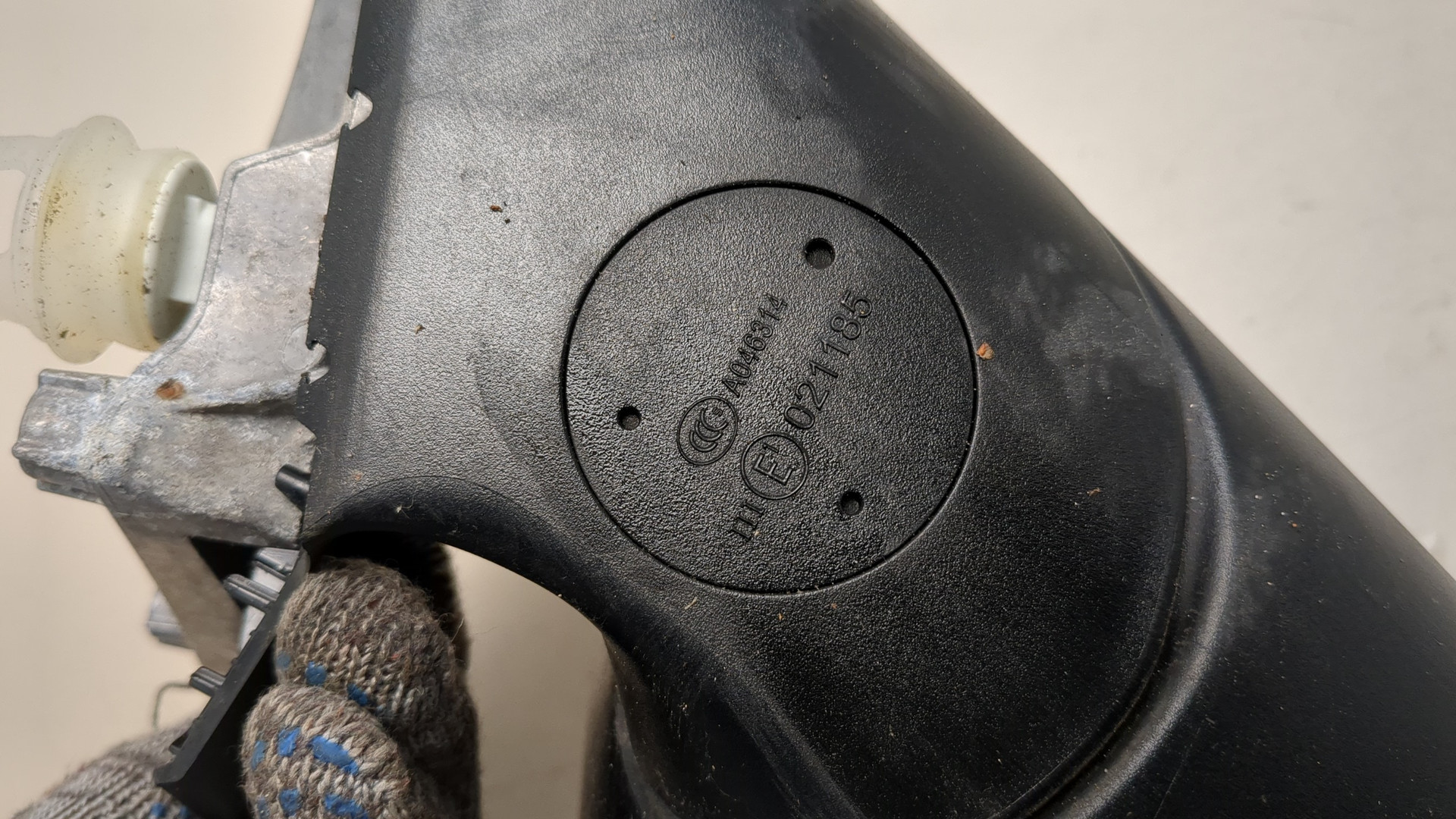 Зеркало левое электрическое