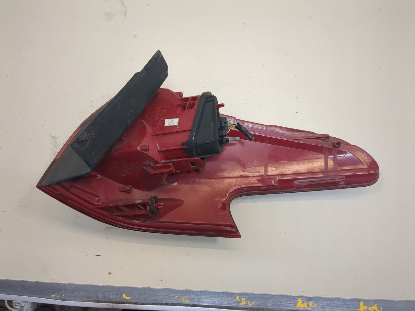 Фонарь задний левый