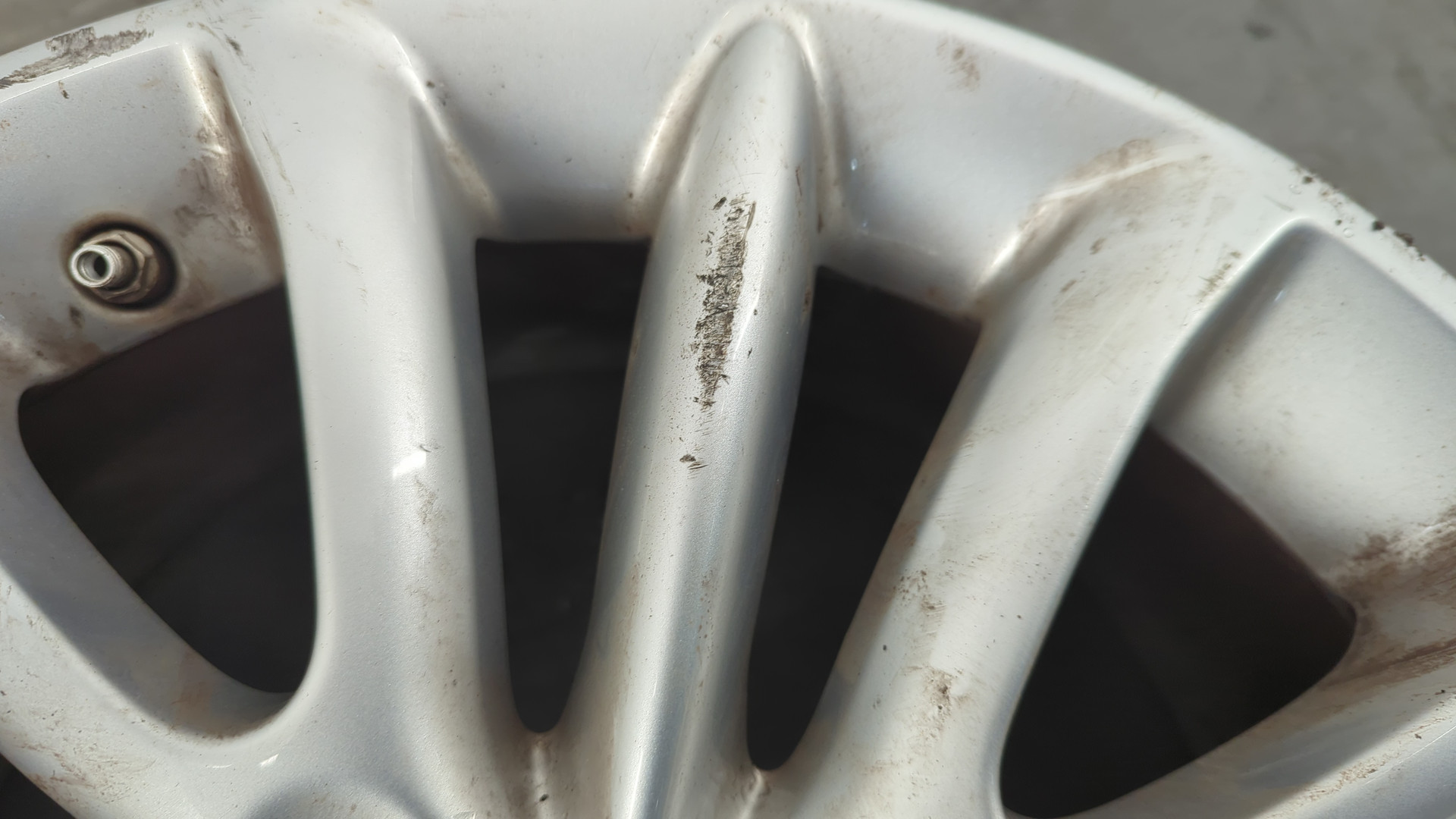 Диск колесный литой легкий сплав