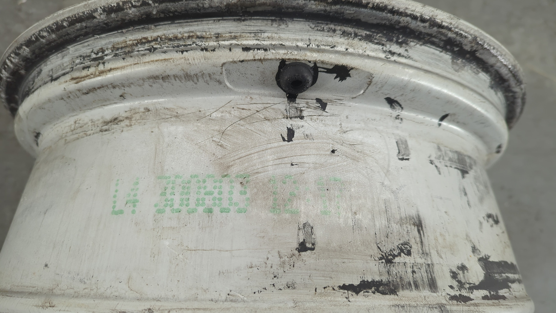 Диск колесный литой легкий сплав