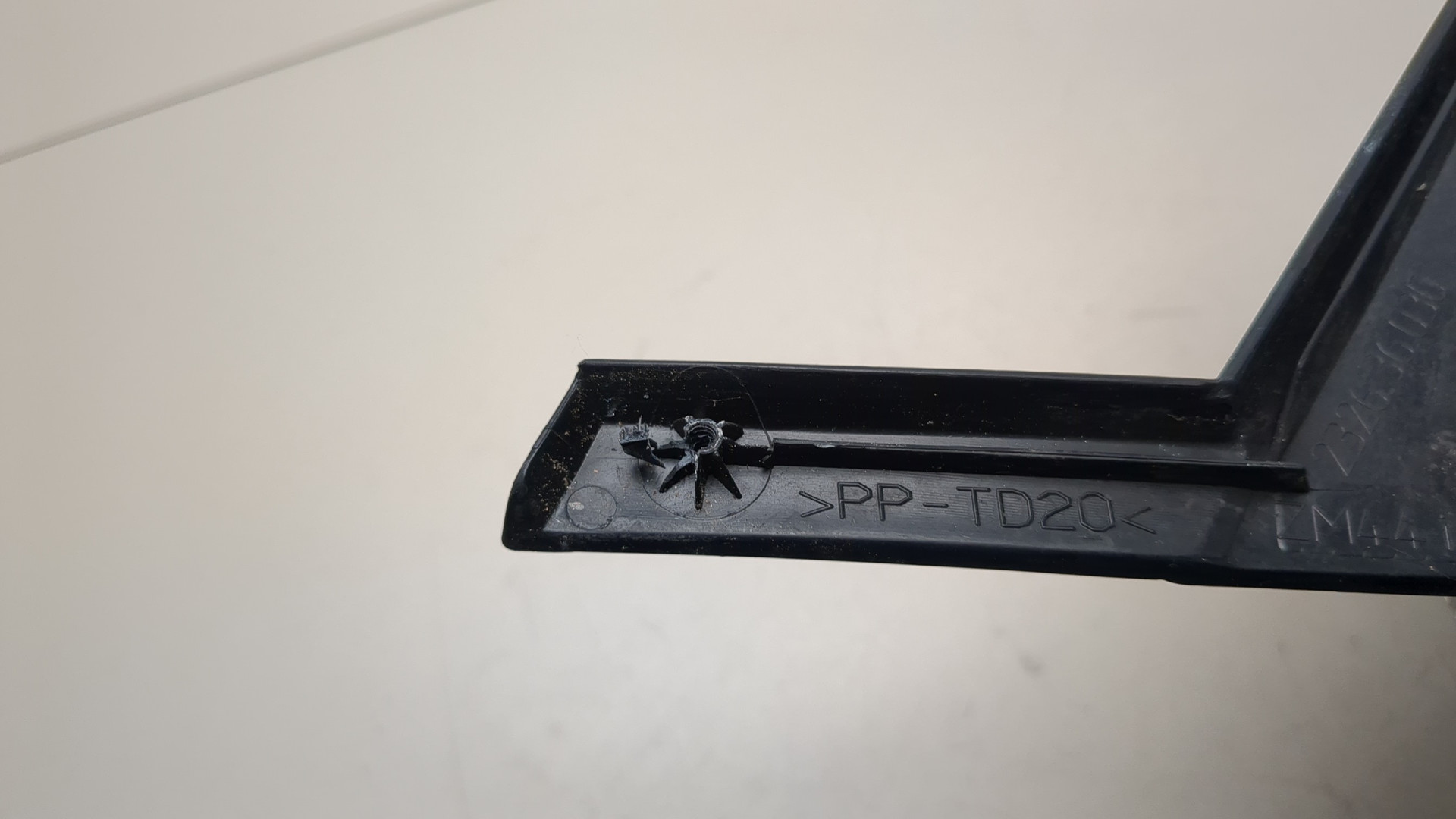 Зеркало правое электрическое