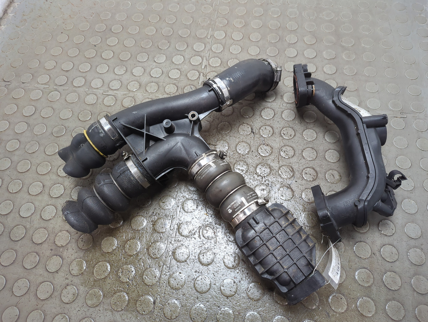 Патрубок интеркулера