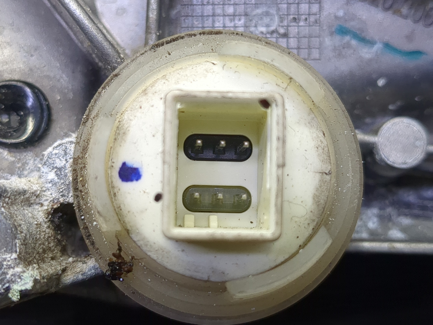 Зеркало левое электрическое