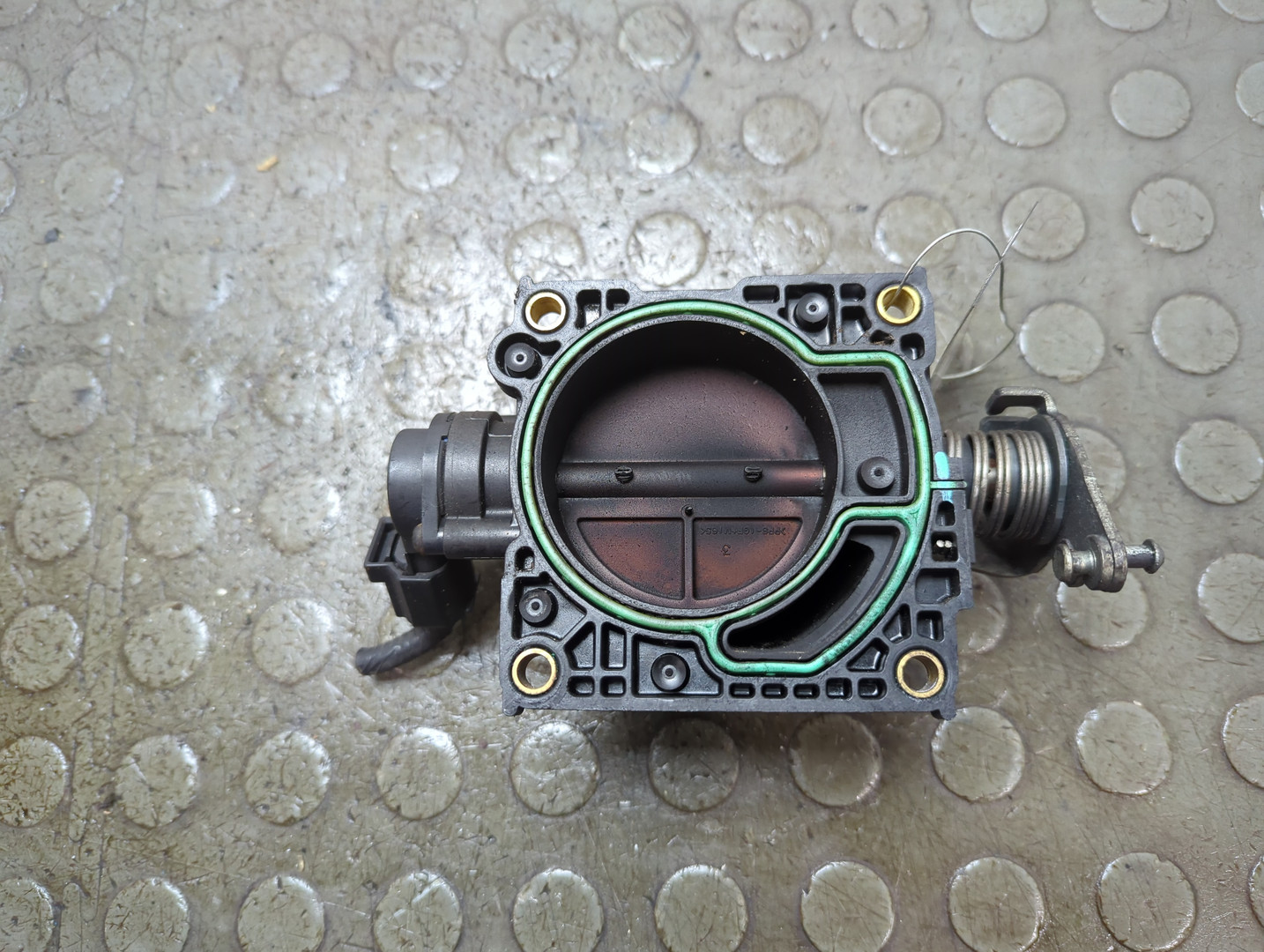 Заслонка дроссельная электрическая