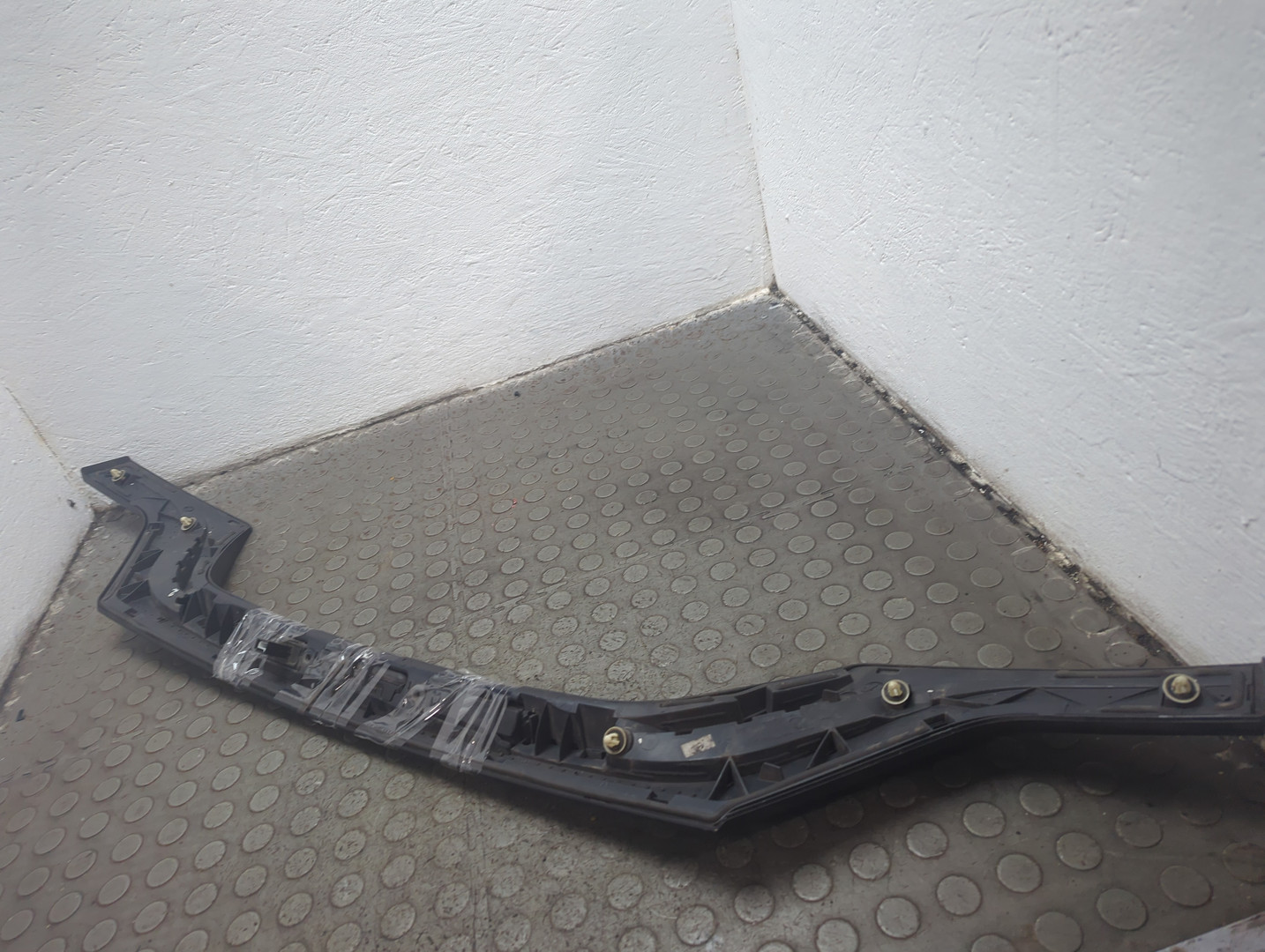 Фонарь подсветки номера