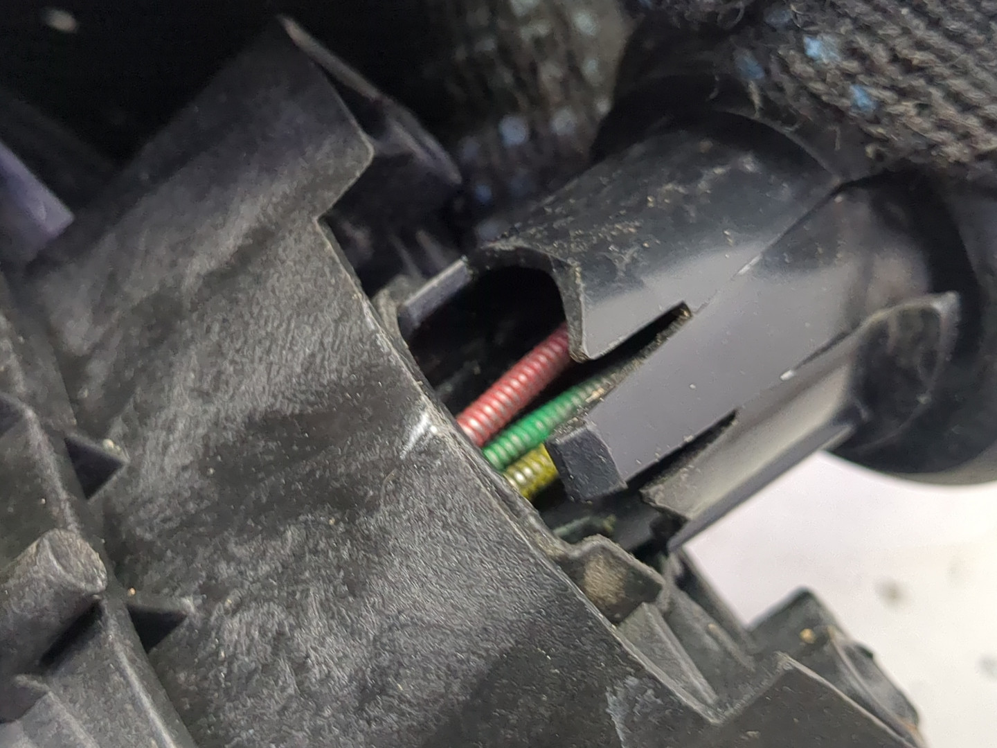 Зеркало левое электрическое