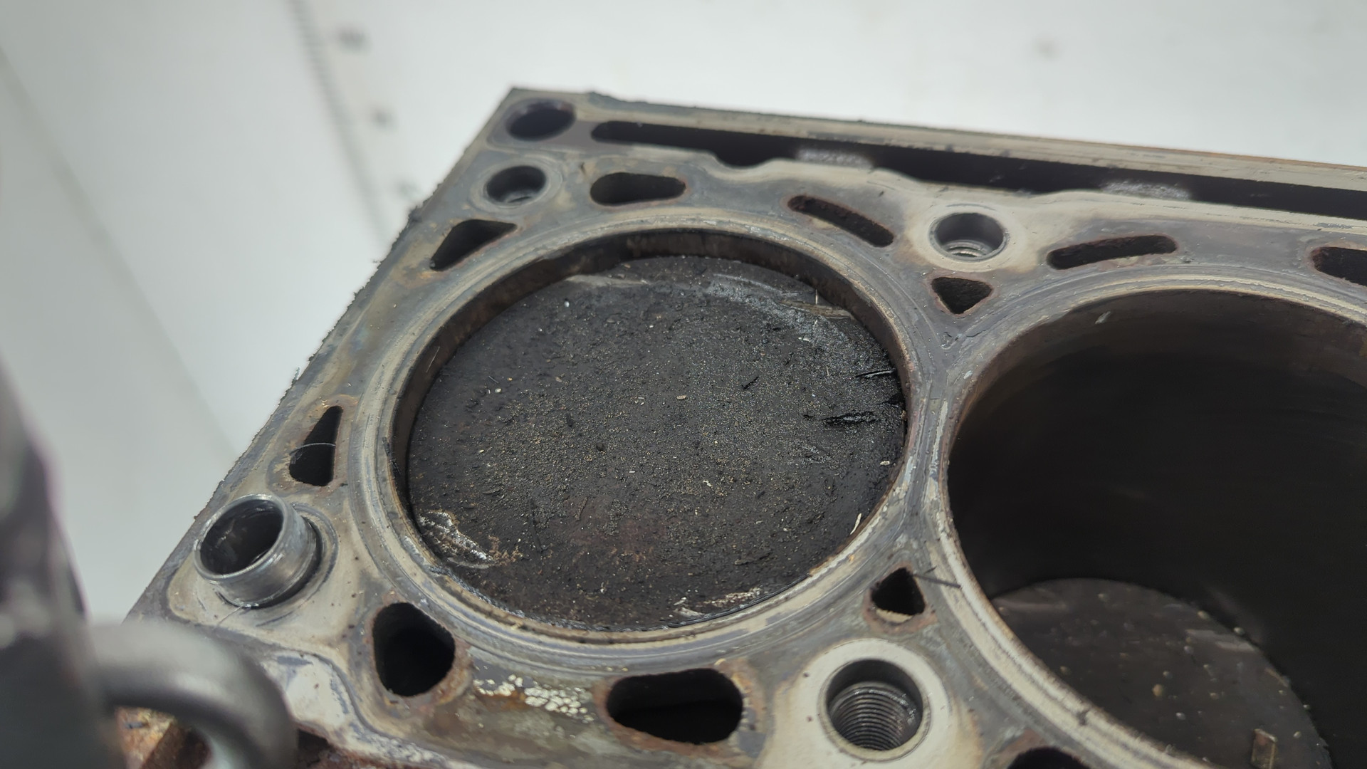 Блок двигателя