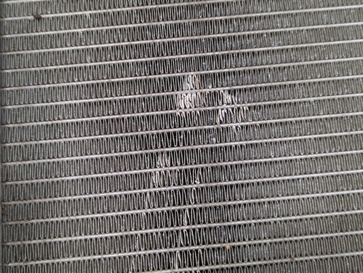 Радиатор охлаждения двигателя основной