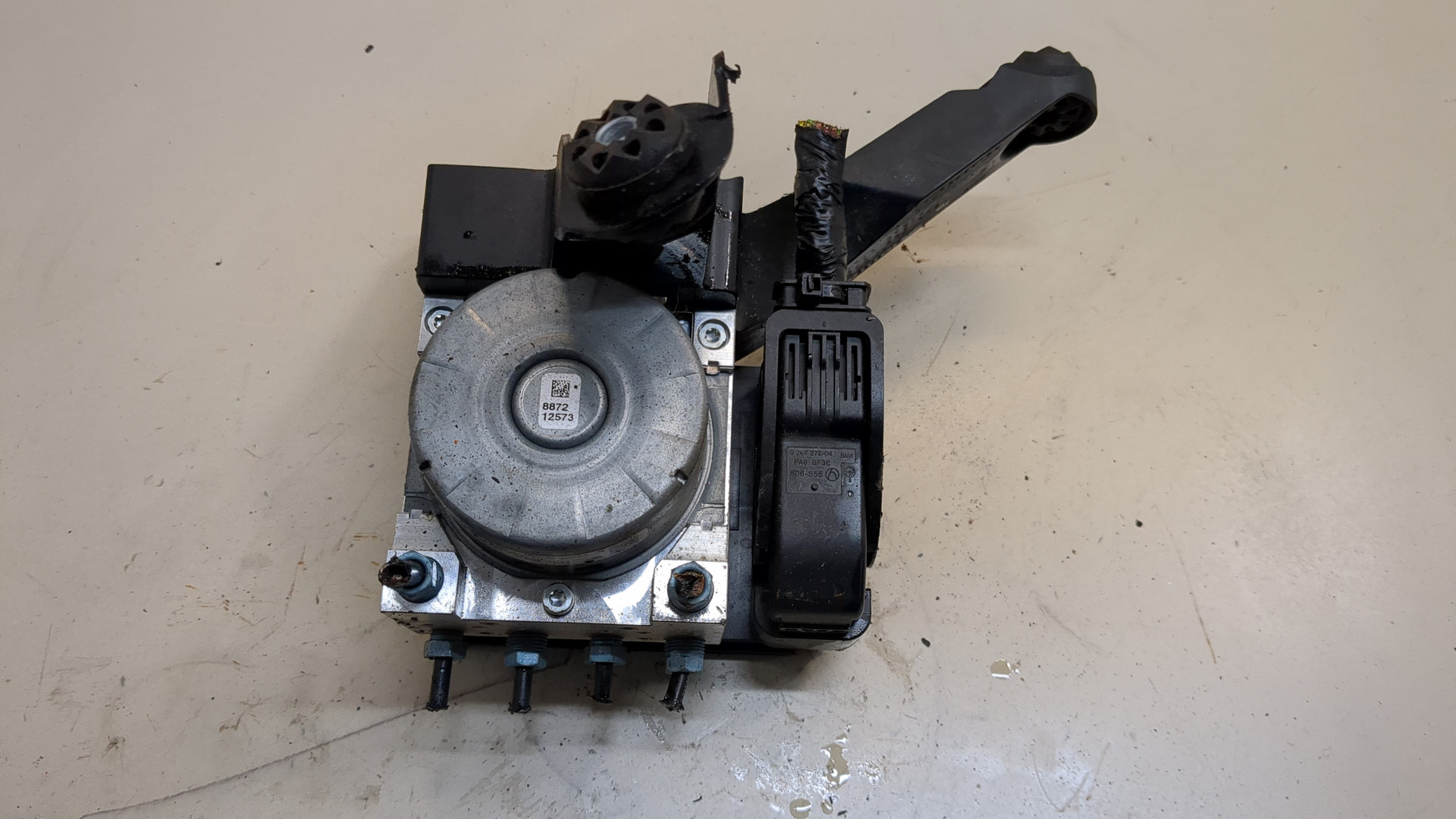 Блок ABS (насос)