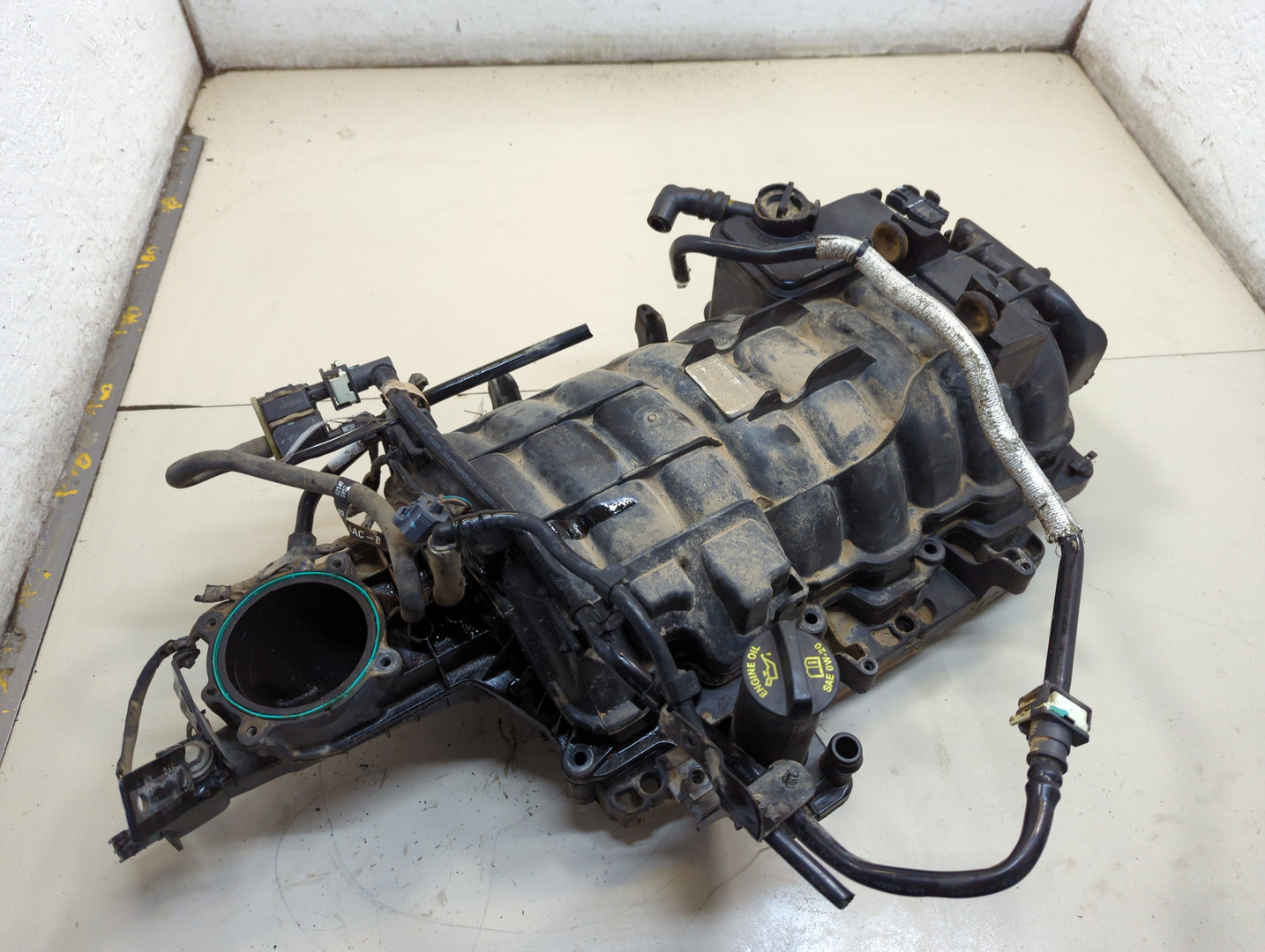 Коллектор впускной