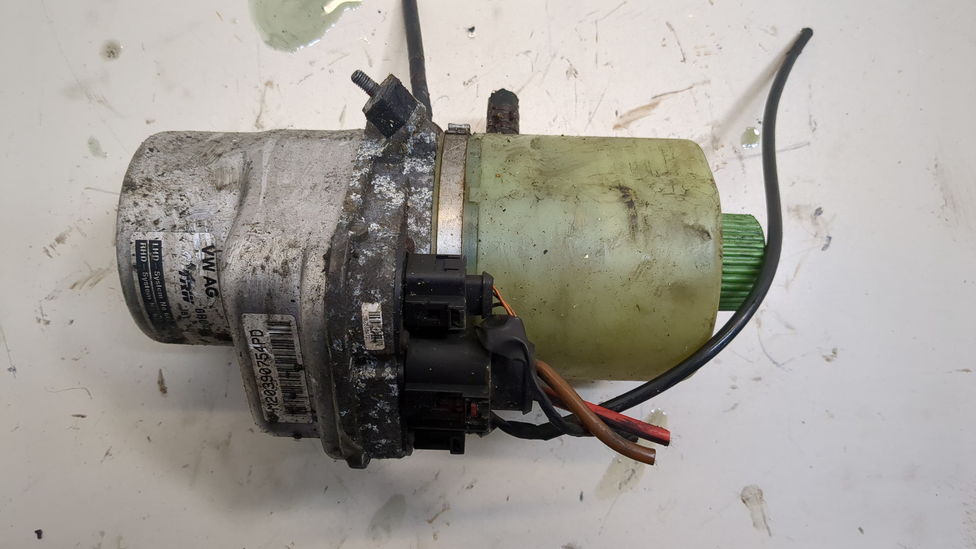 Насос ГУР (гидроусилитель руля)