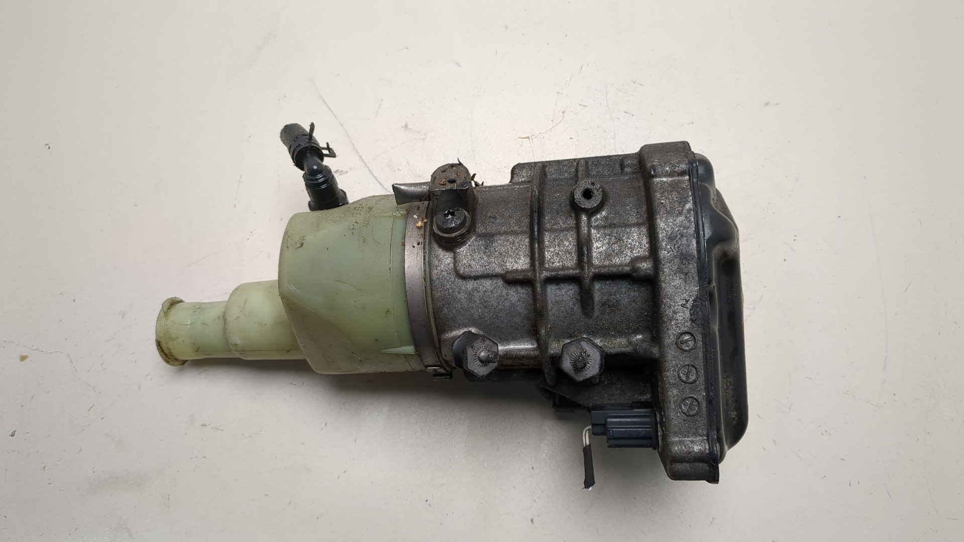 Насос ГУР (гидроусилитель руля)