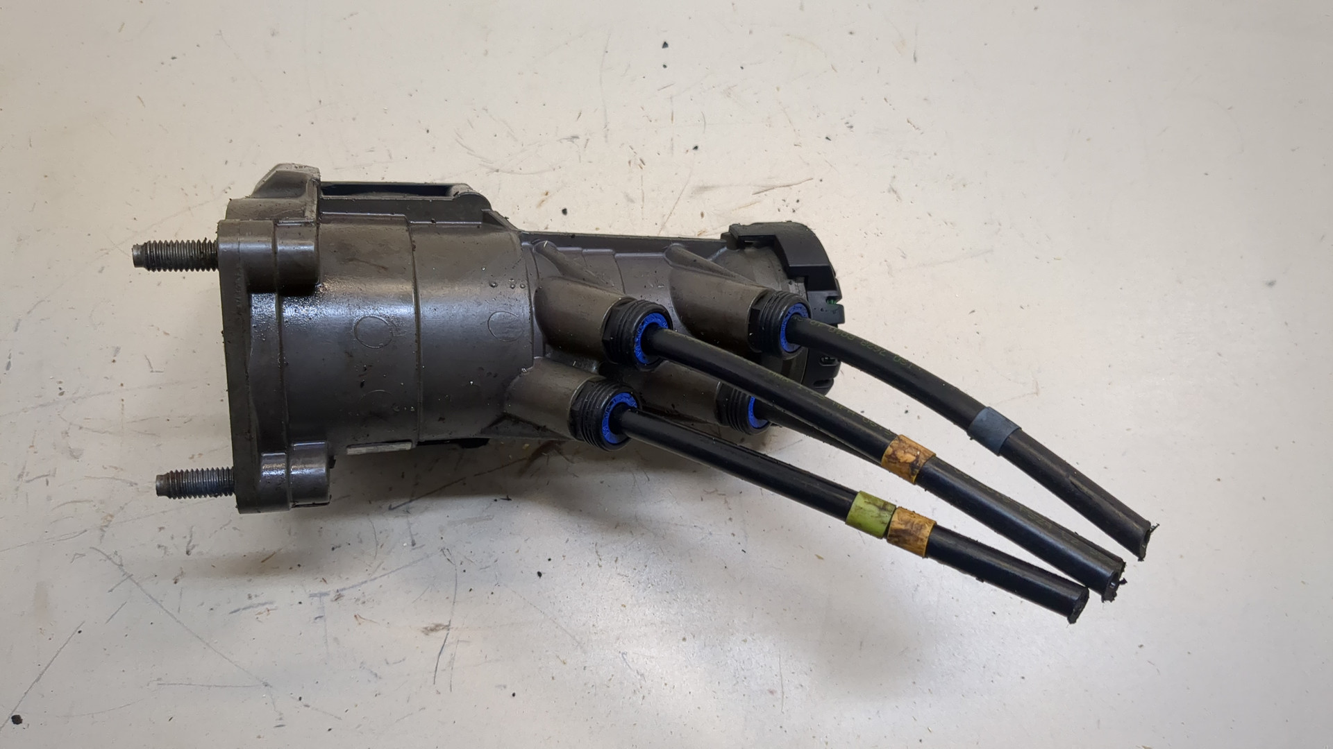 Кран тормозной главный