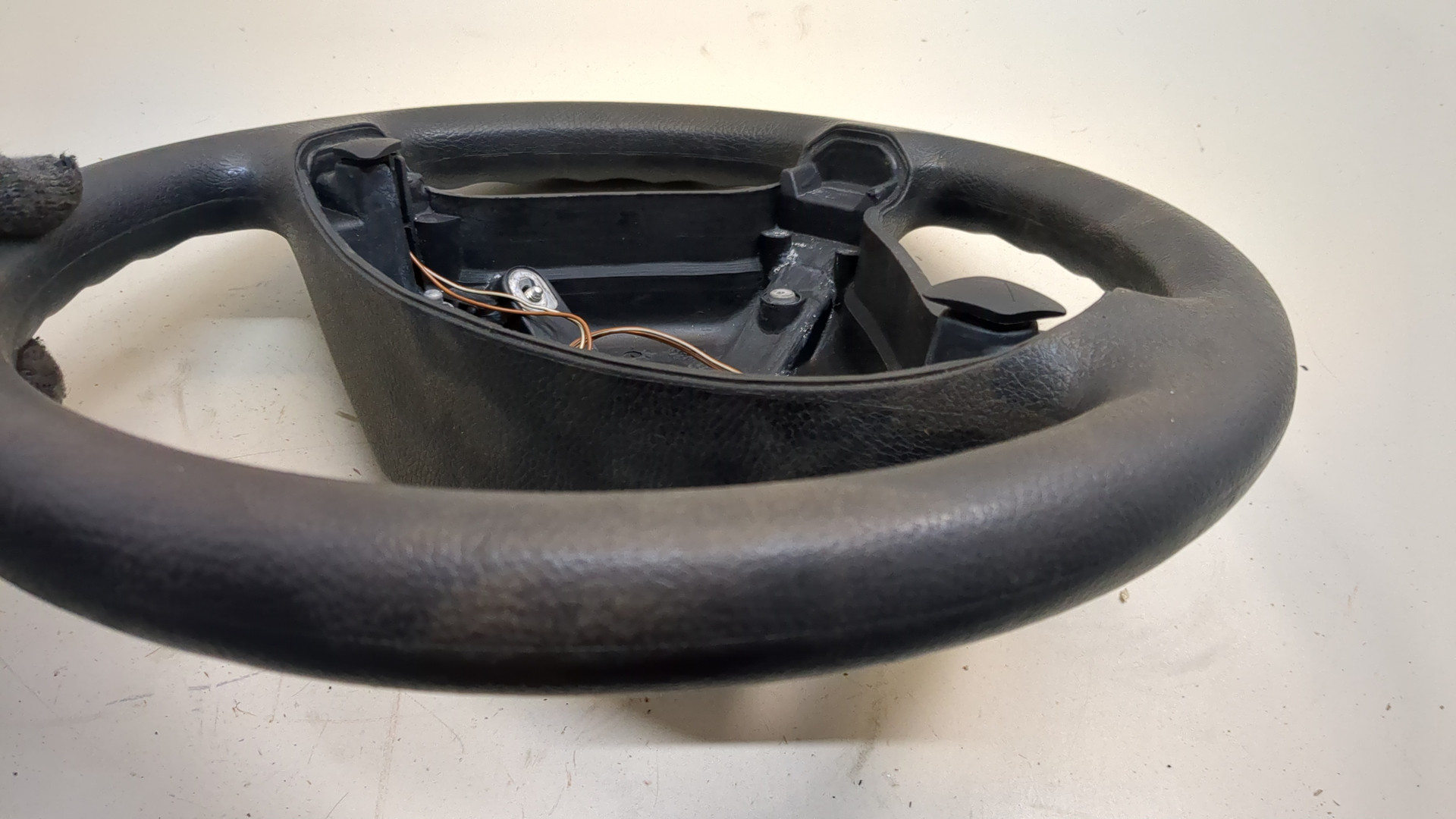 Рулевое колесо (руль)