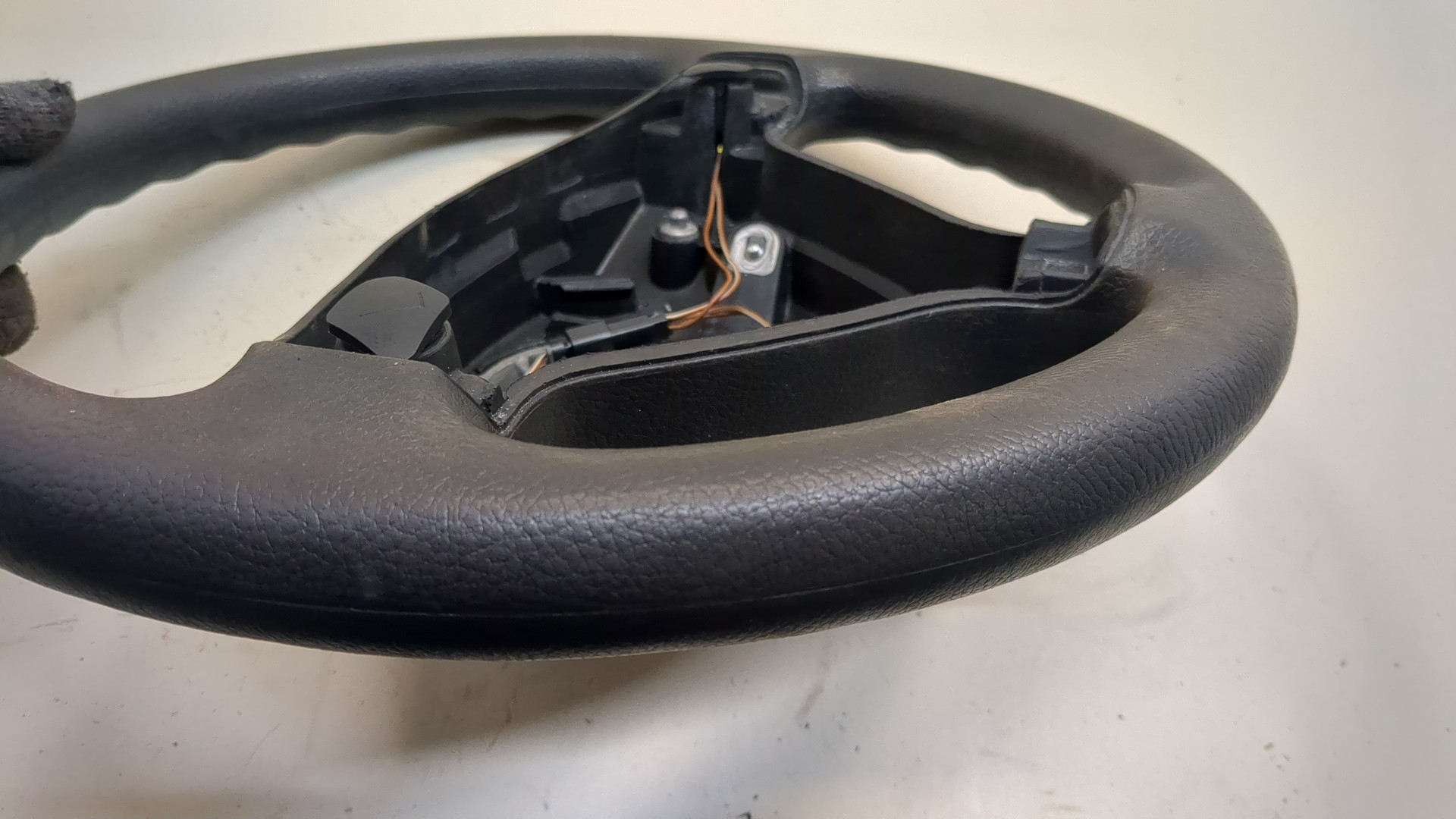 Рулевое колесо (руль)