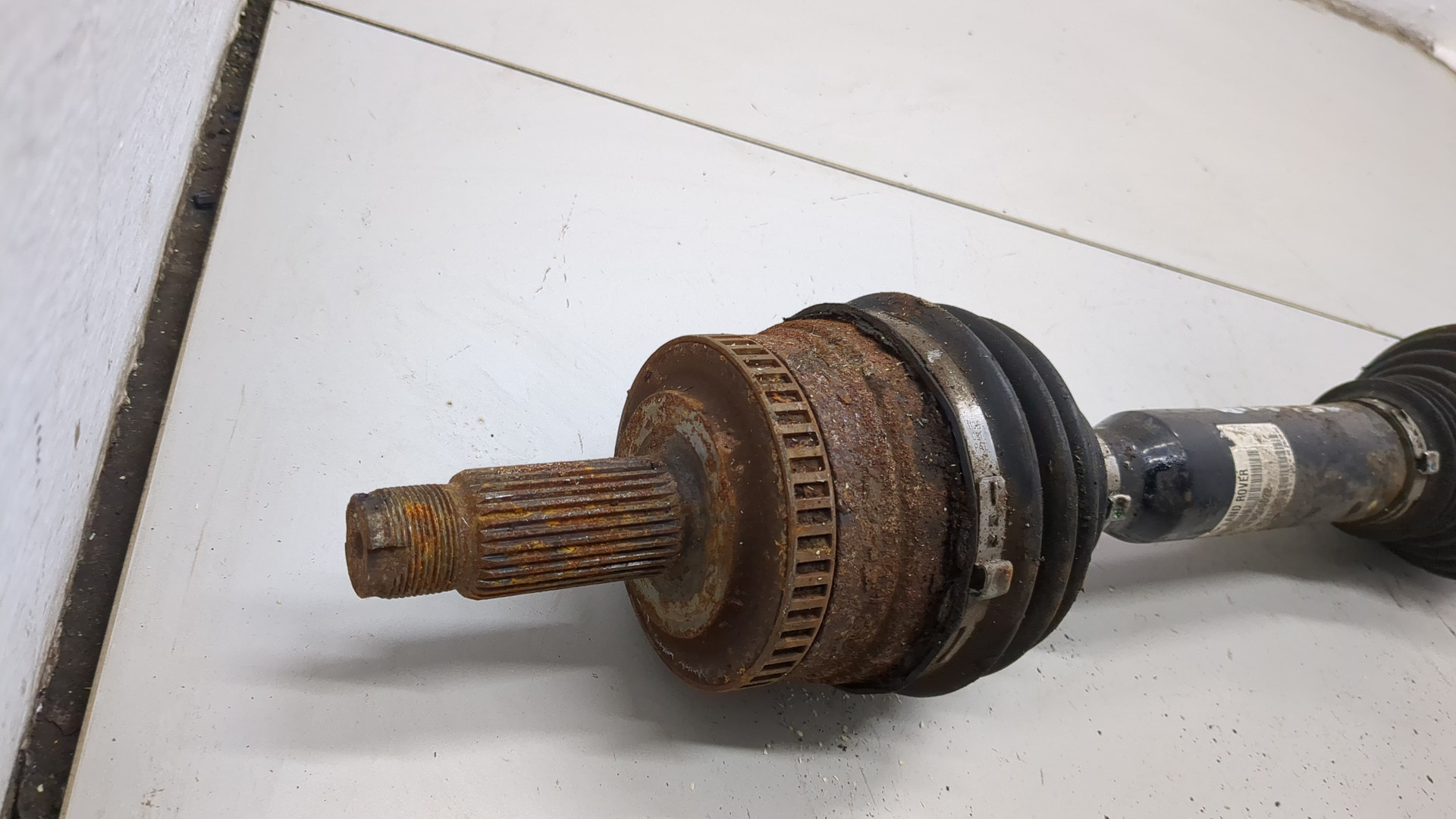 Полуось передняя правая