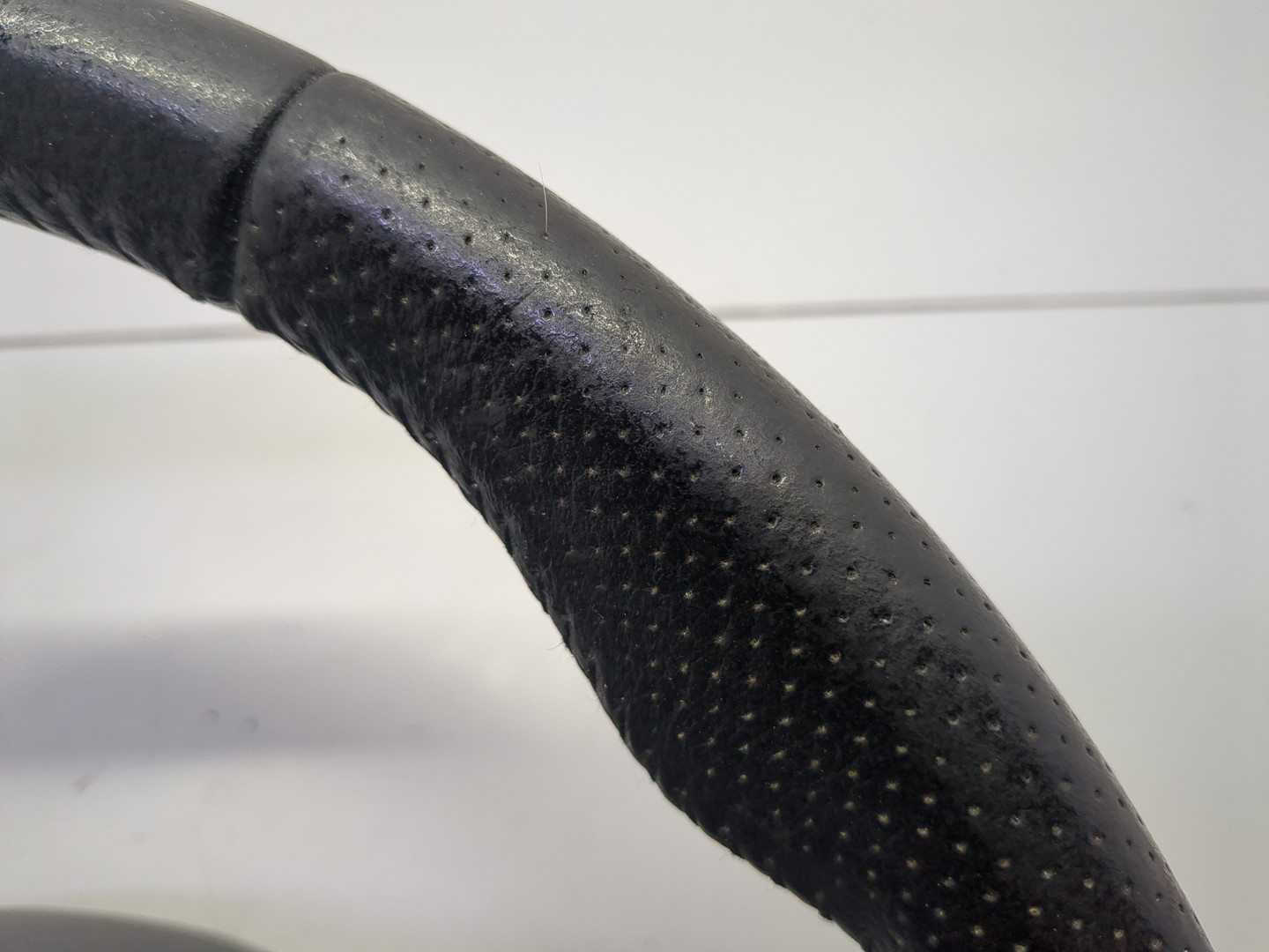 Рулевое колесо (руль)