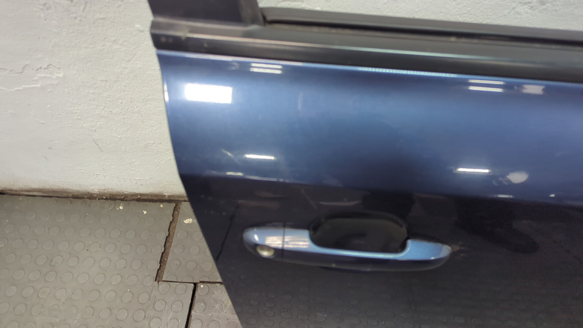 Дверь передняя правая