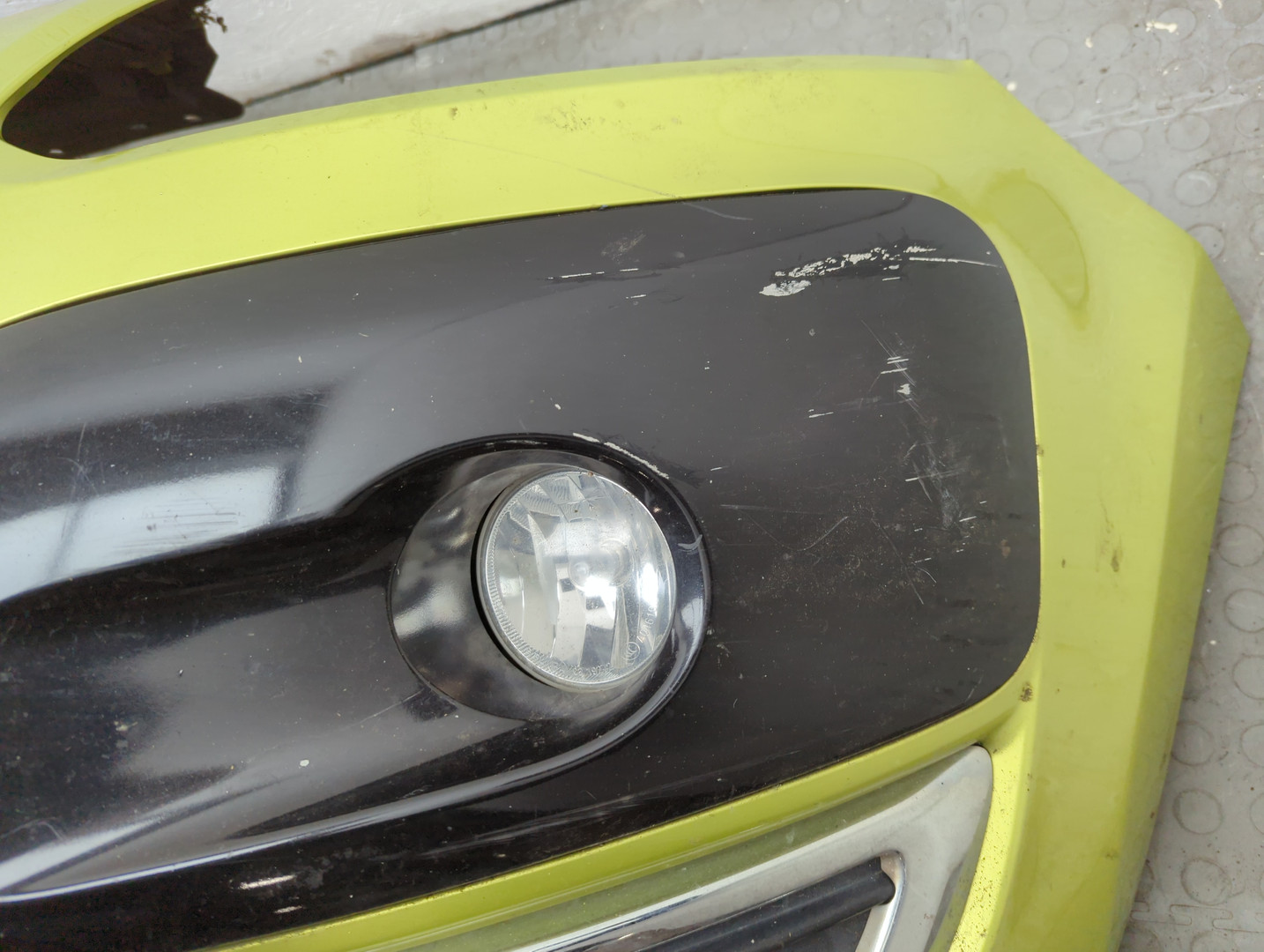 Бампер передний