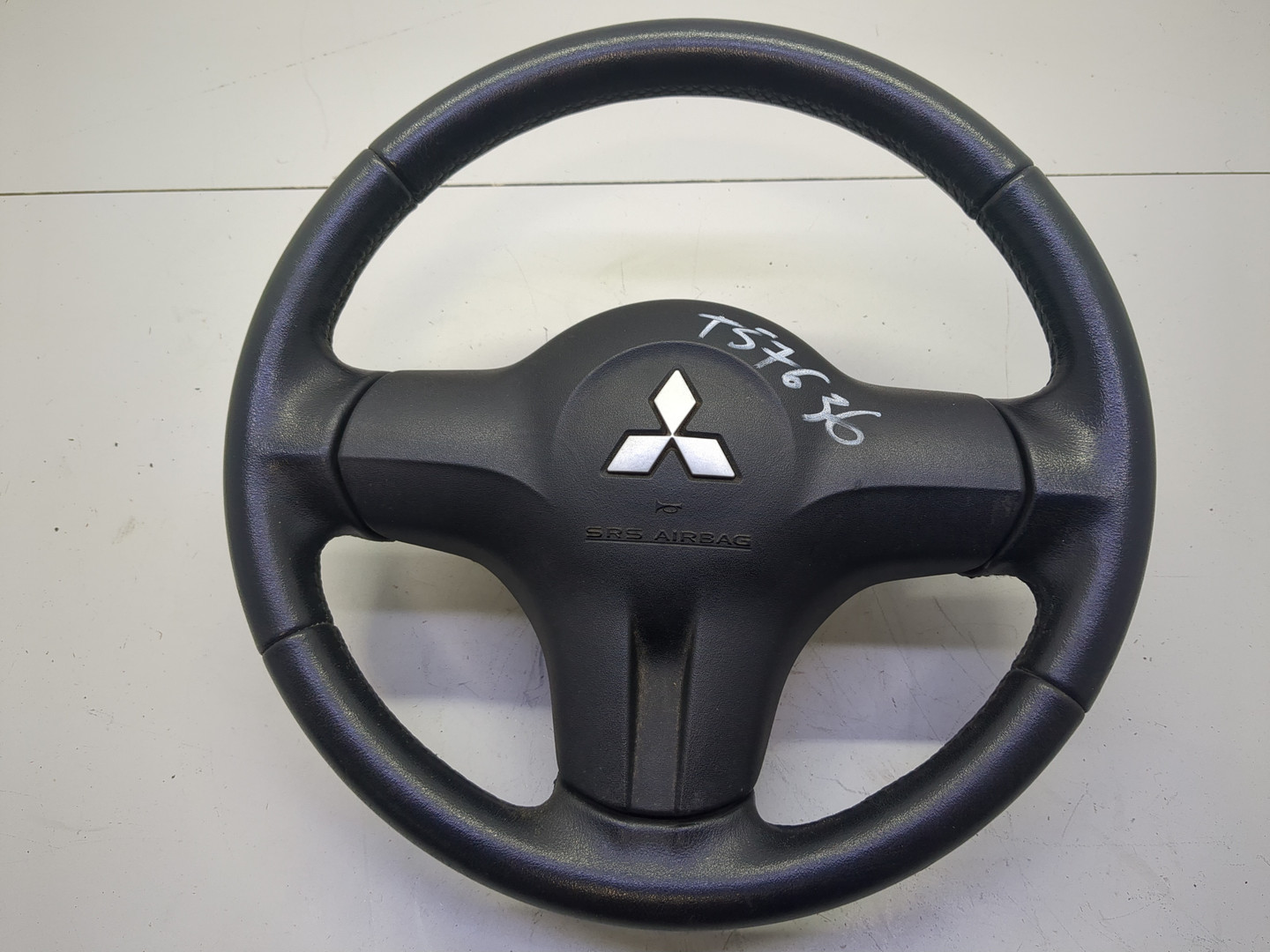 Рулевое колесо (руль)