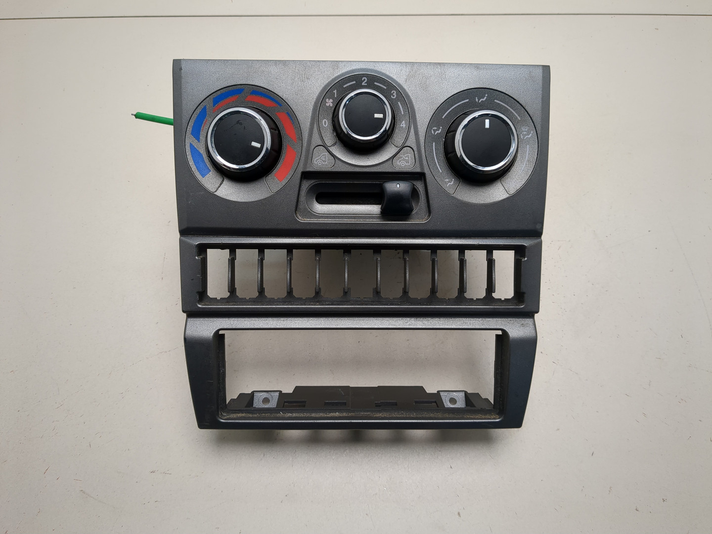 Переключатель отопителя