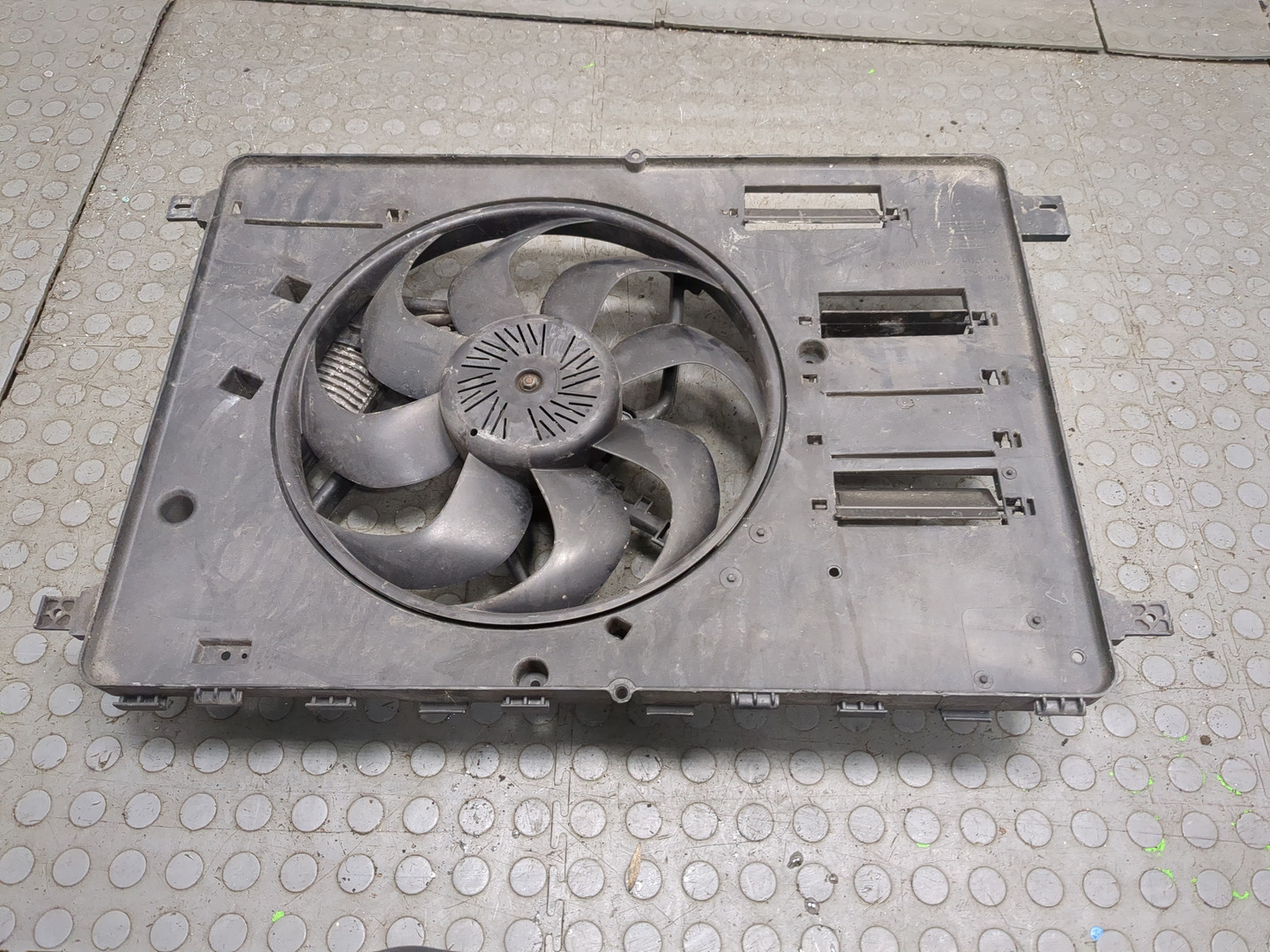 Вентилятор радиатора