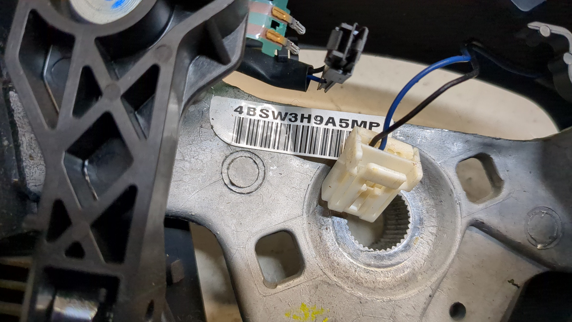 Рулевое колесо (руль)