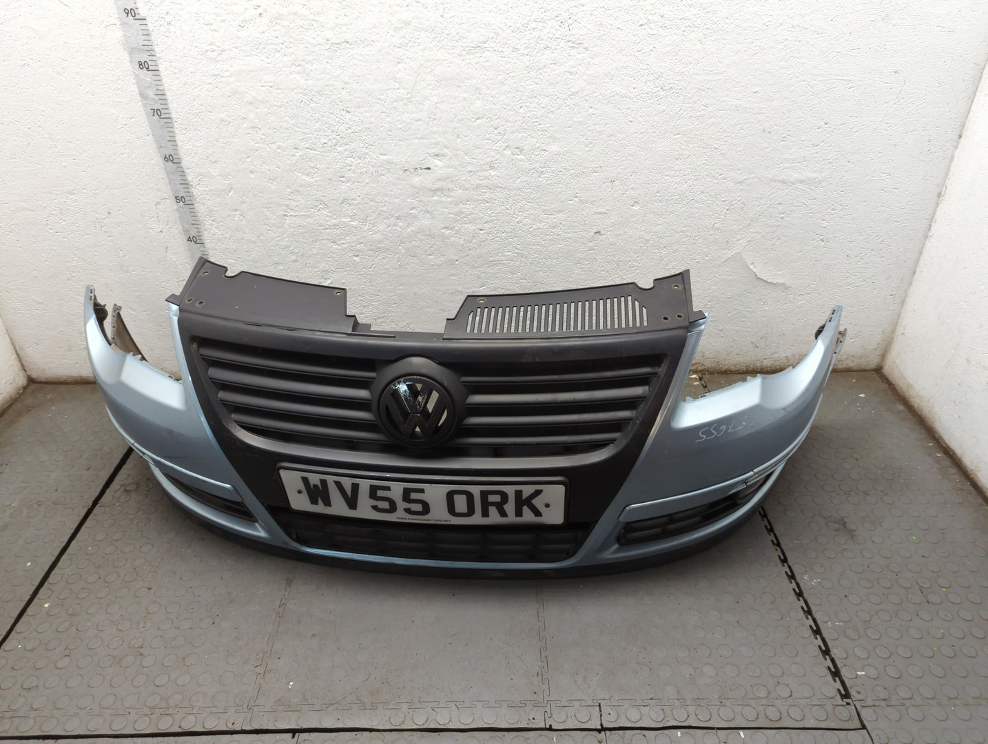 Бампер передний