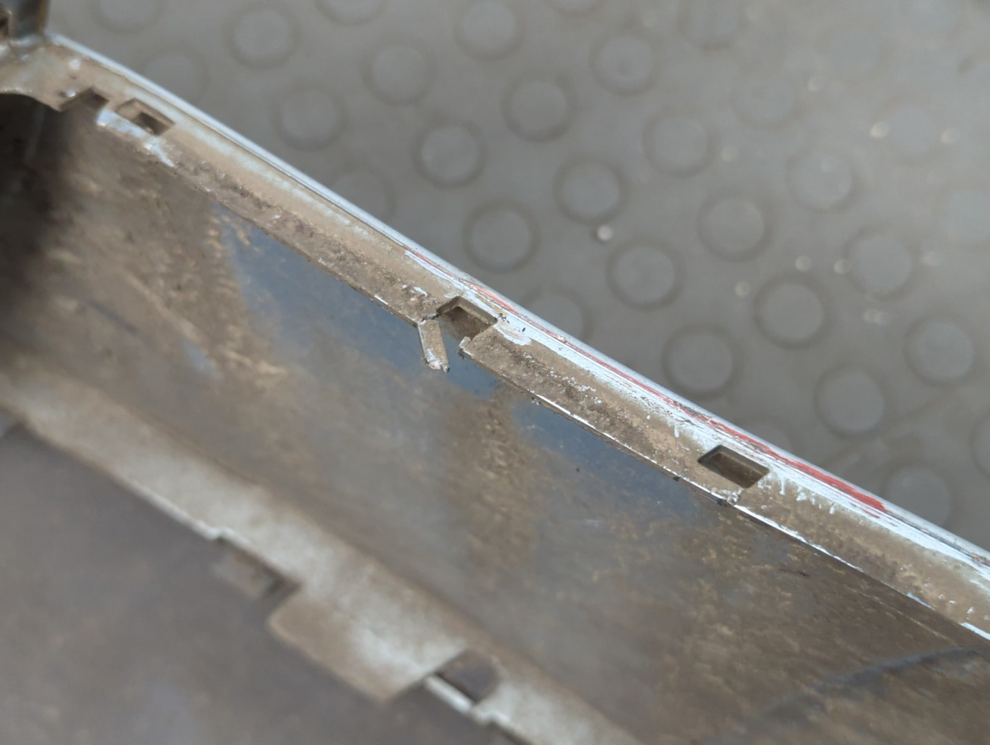 Бампер передний