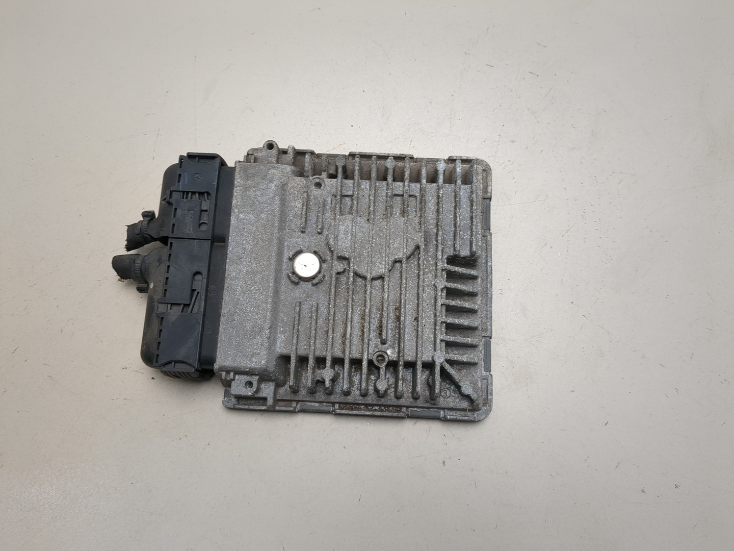 Блок управления двигателем