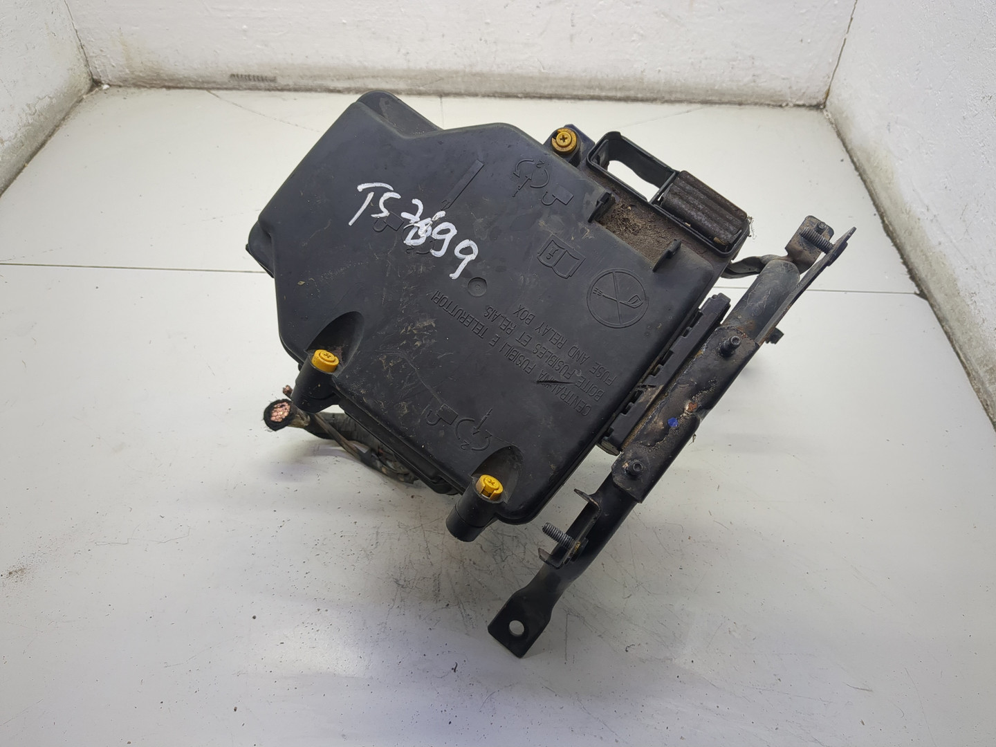 Блок предохранителей