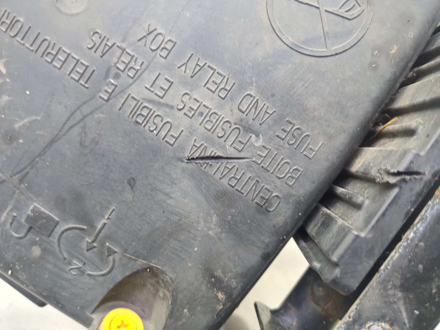 Блок предохранителей