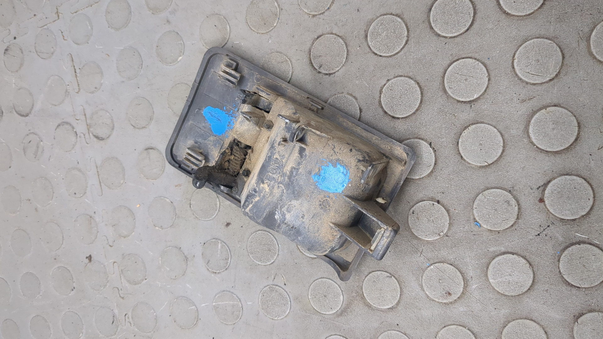 Ручка двери сдвижной наружная правая