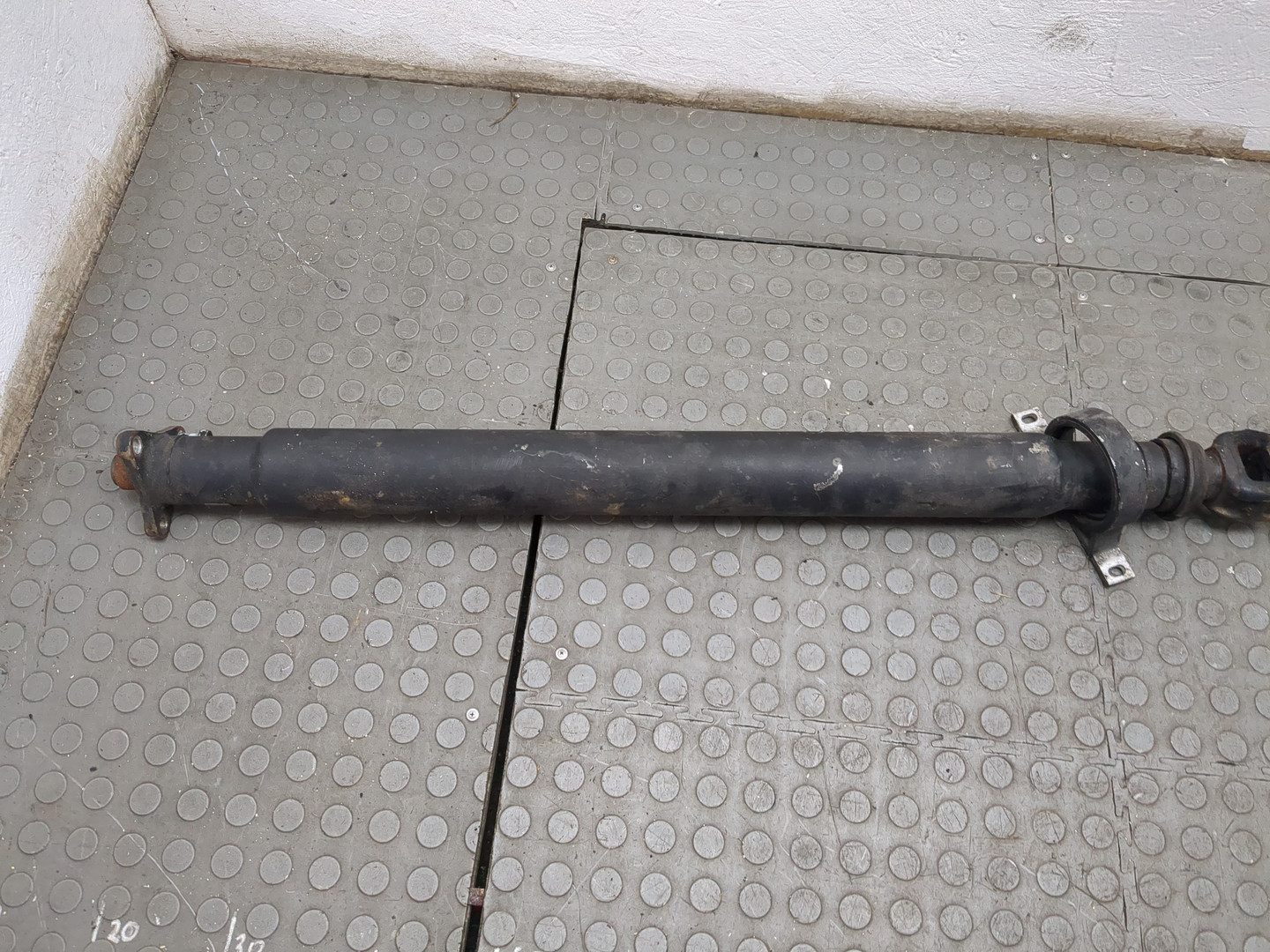 Вал карданный задний