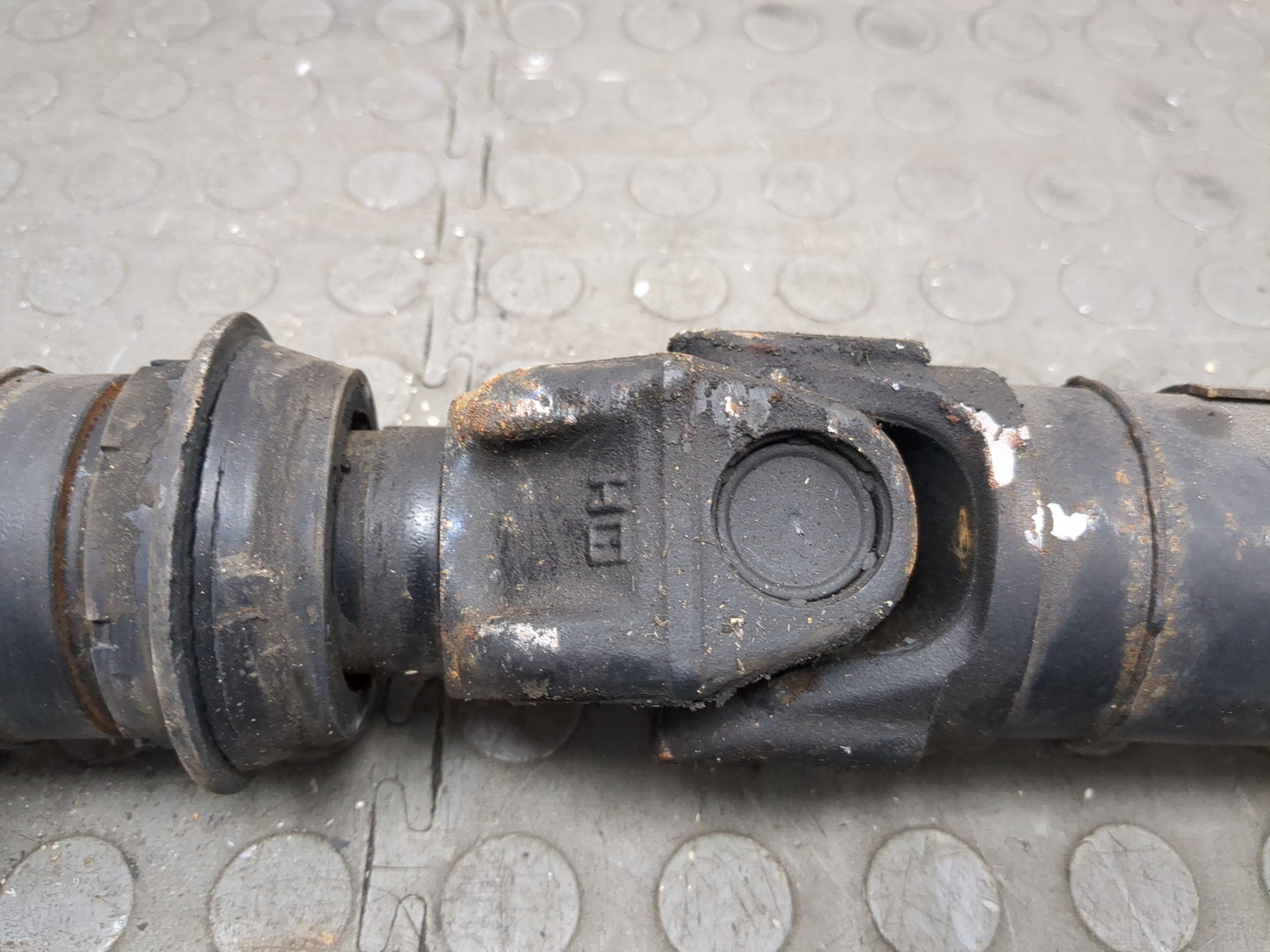 Вал карданный задний