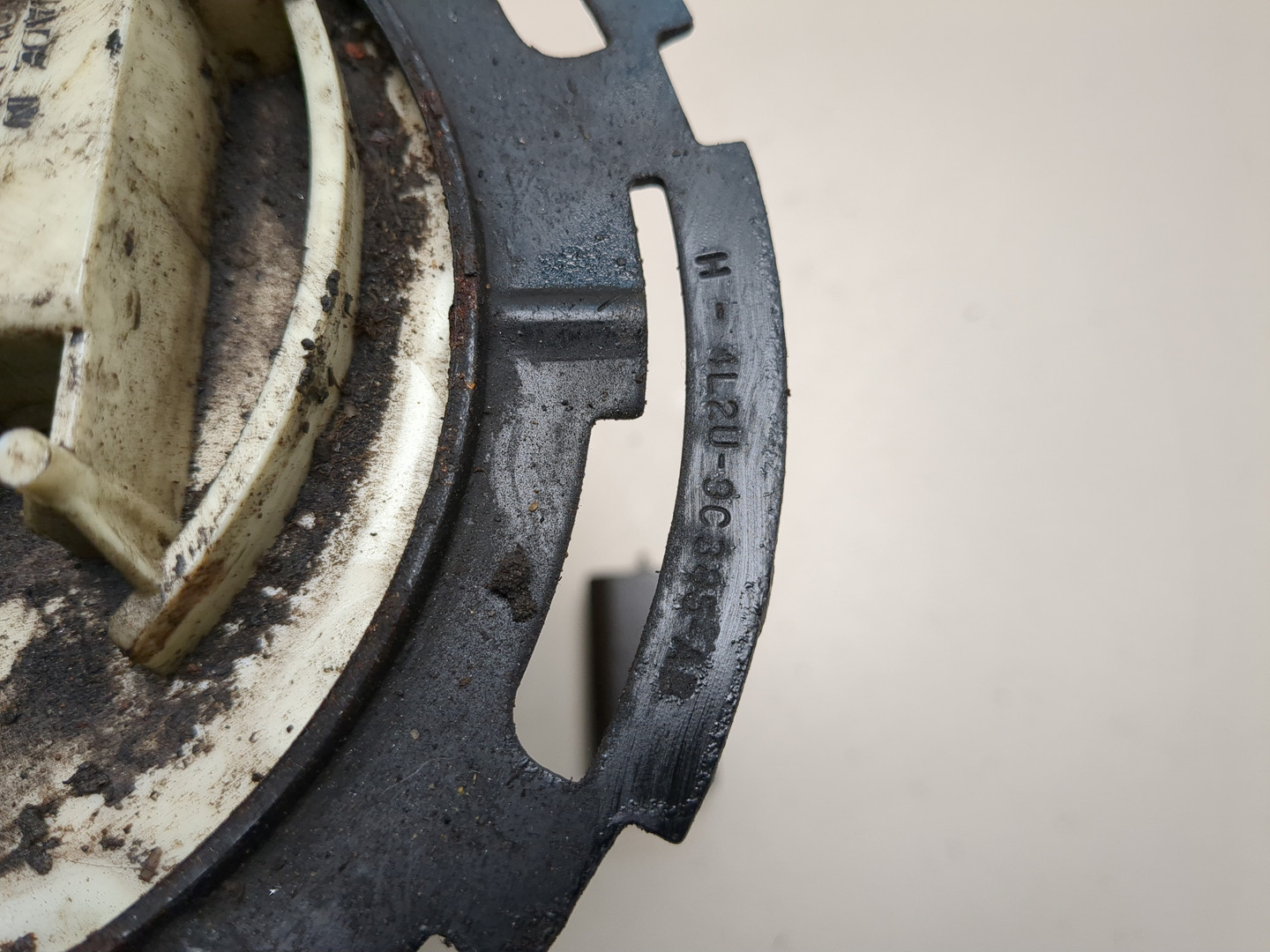 Насос топливный электрический