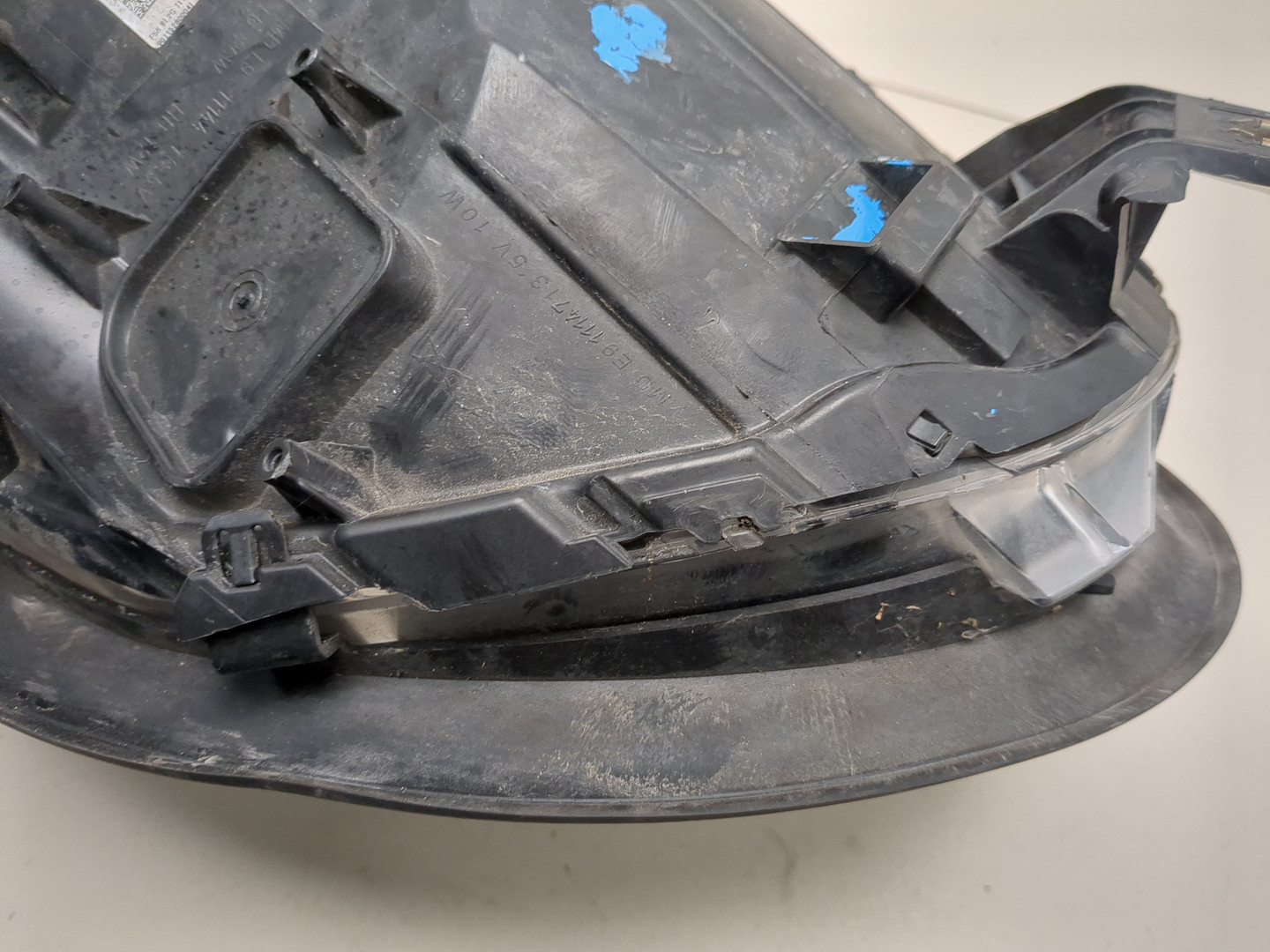 Фара правая